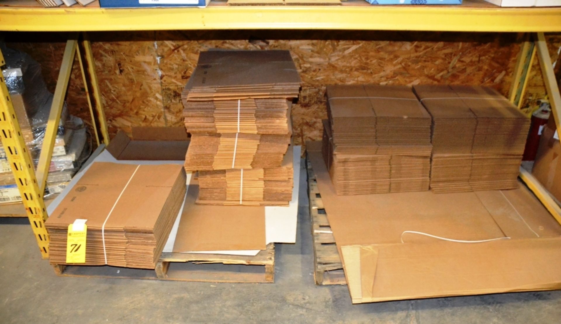 Lot - Corrugated Boxes