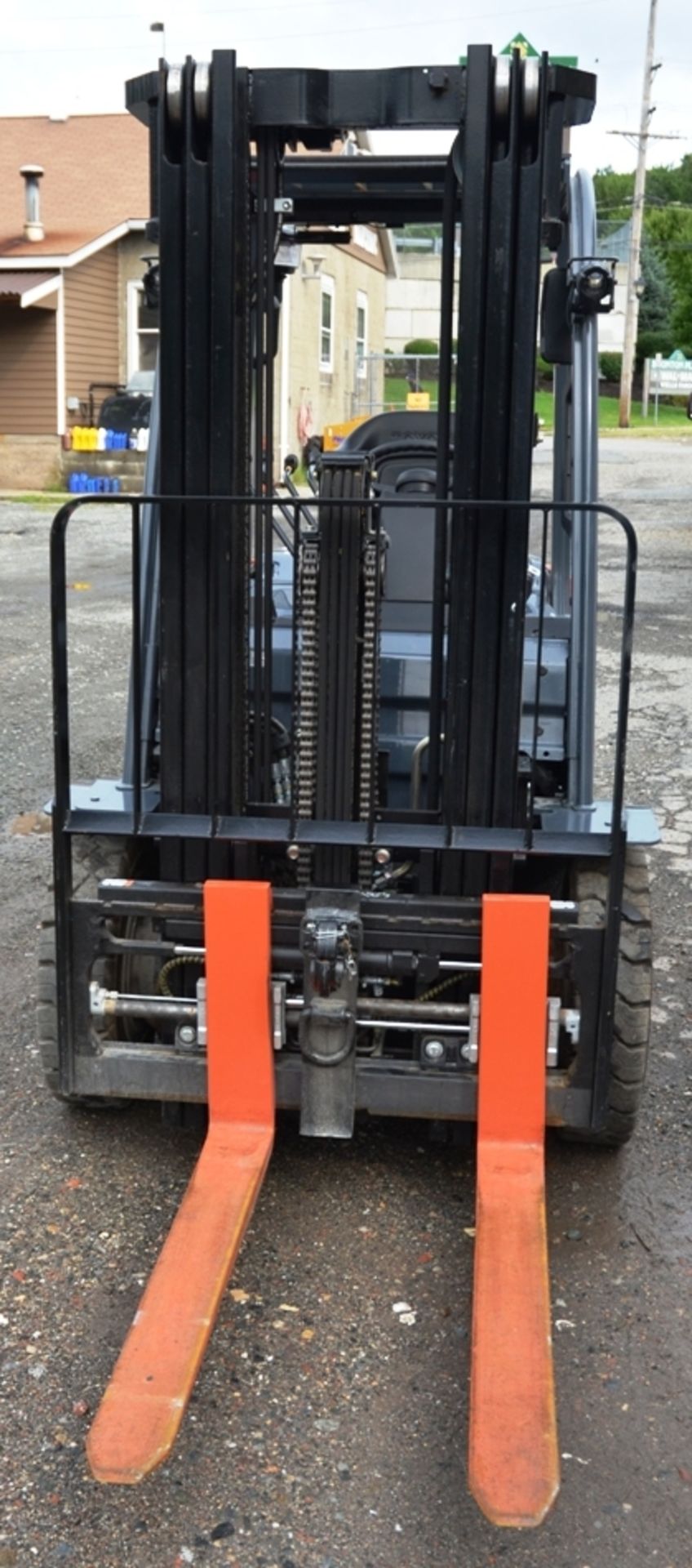 2016 Toyota Forklift, Diesel Gas Powered, 5000 lb. Capacity, Side Shifter - ONLY 115 Hours - Image 4 of 5