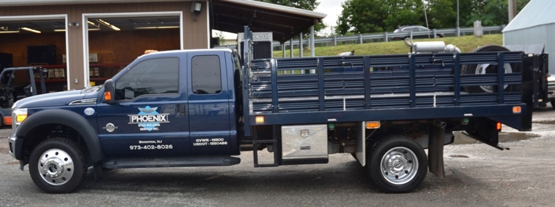 2014 Ford F-550, Supercab, XLT, 12' Bed, Liftgate, 4X4 - 34,865 Miles