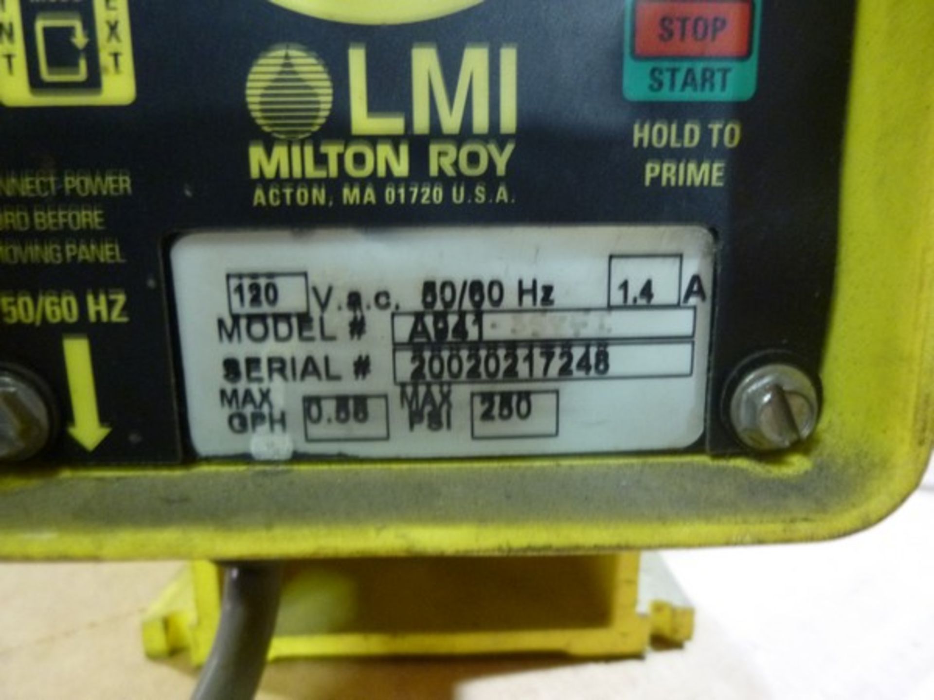 LMI Microprocessor pump Model A941 - Image 3 of 3
