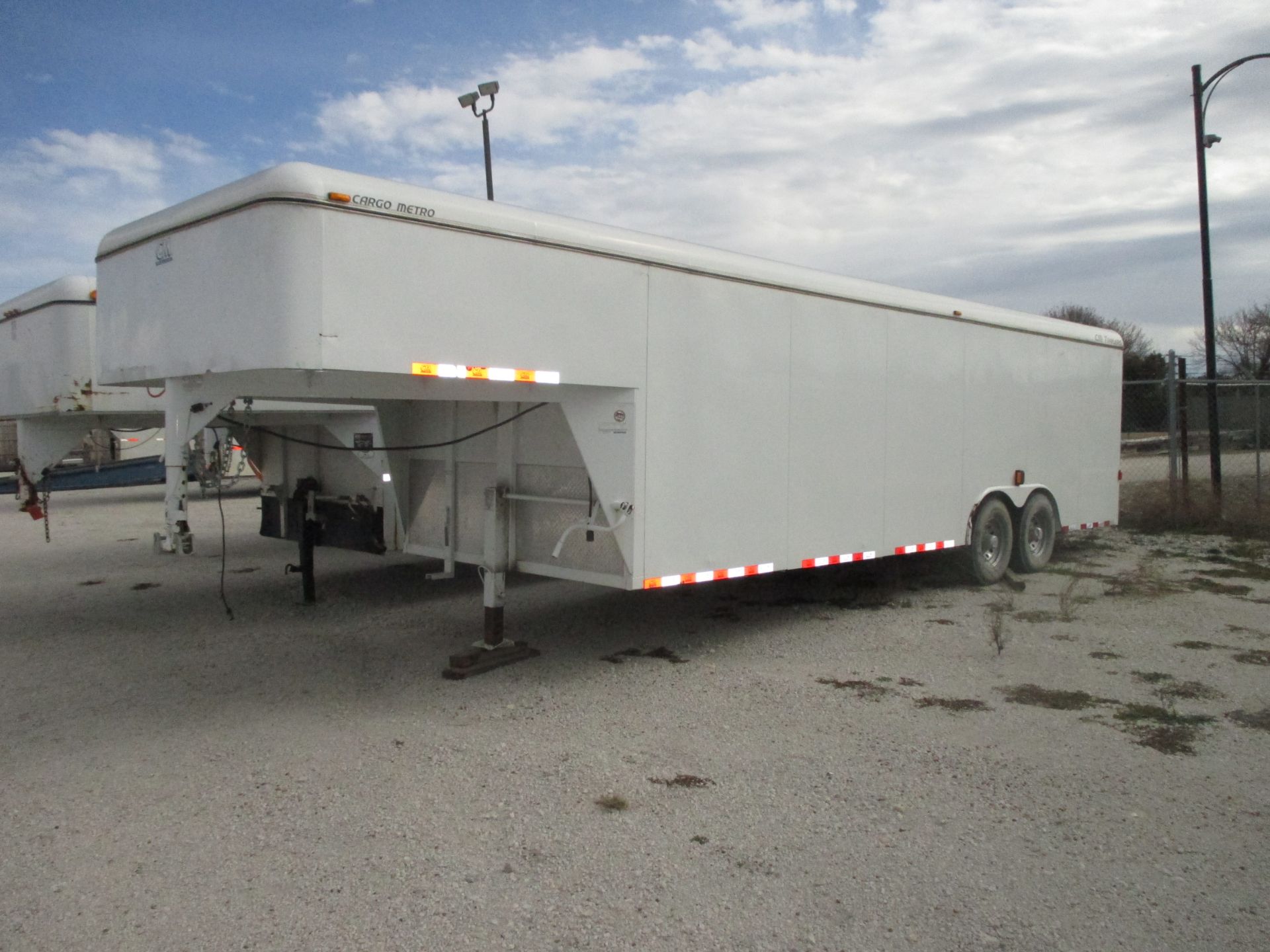 CM ENCLOSED GOOSENECK TRAILER; 4 TIRES; DATE MANUFACTURER NOV-2-2011; M# CMC6070-24; VN#