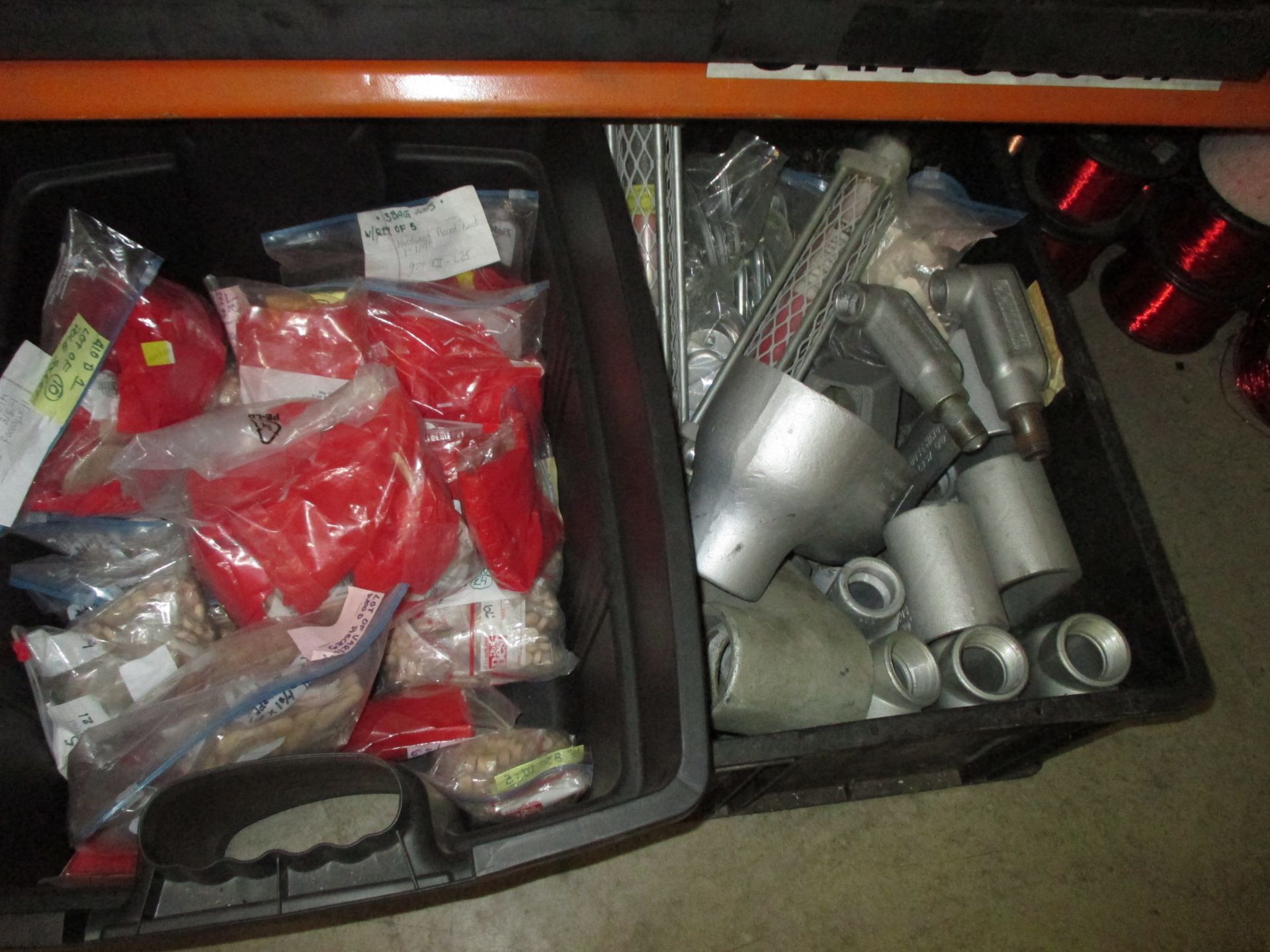 CONTENTS OF BOTTOM SHELF INCLUDING (4) BINS OF ELECTRICAL HOUSING; WOODEN HARDWARE; GRINDING - Image 3 of 4