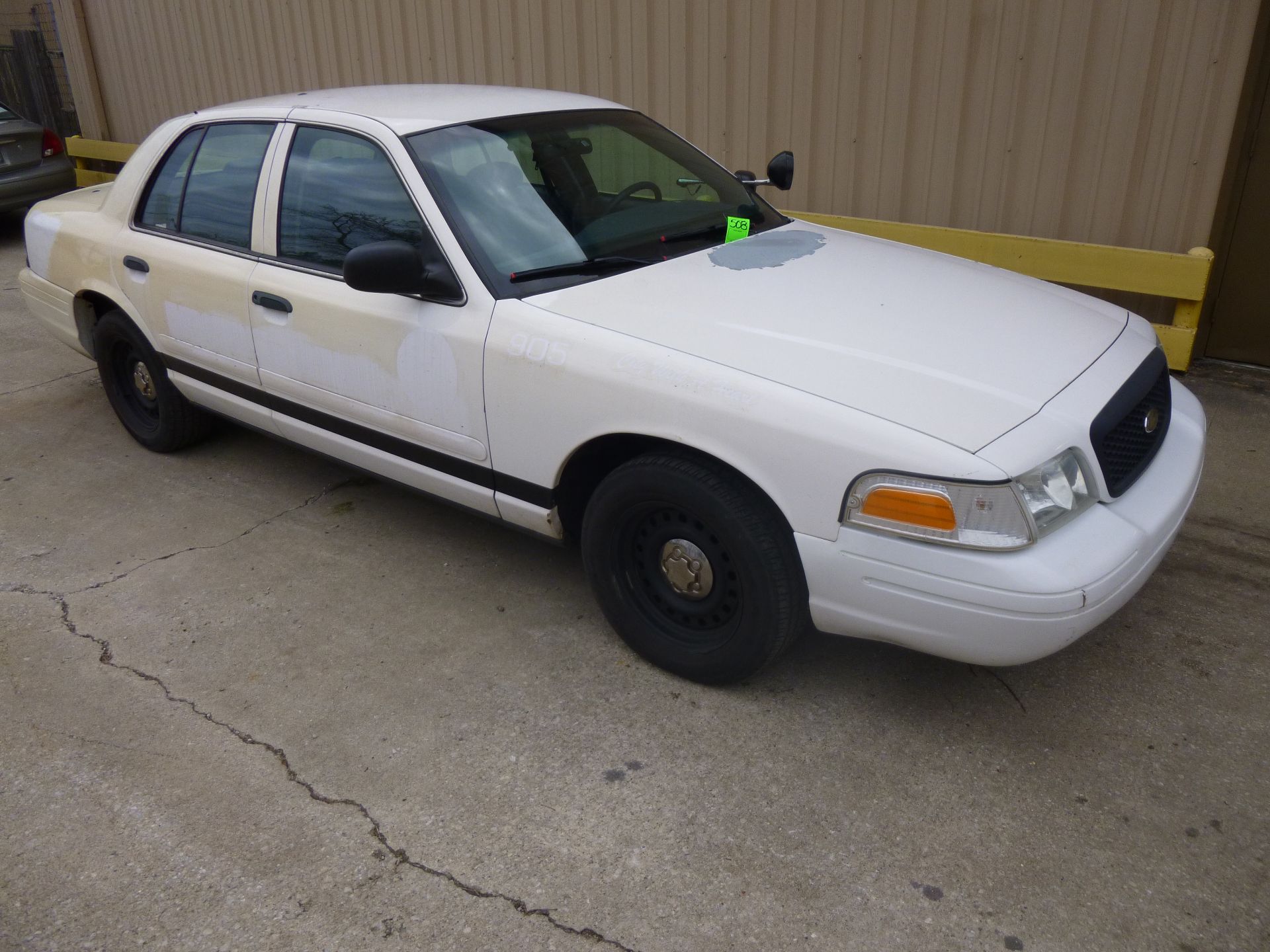 2002 Ford Crown Victoria Police Interceptor miles 112174 Vin # 2FAFP71W32X136232 CLEAR TITLE(