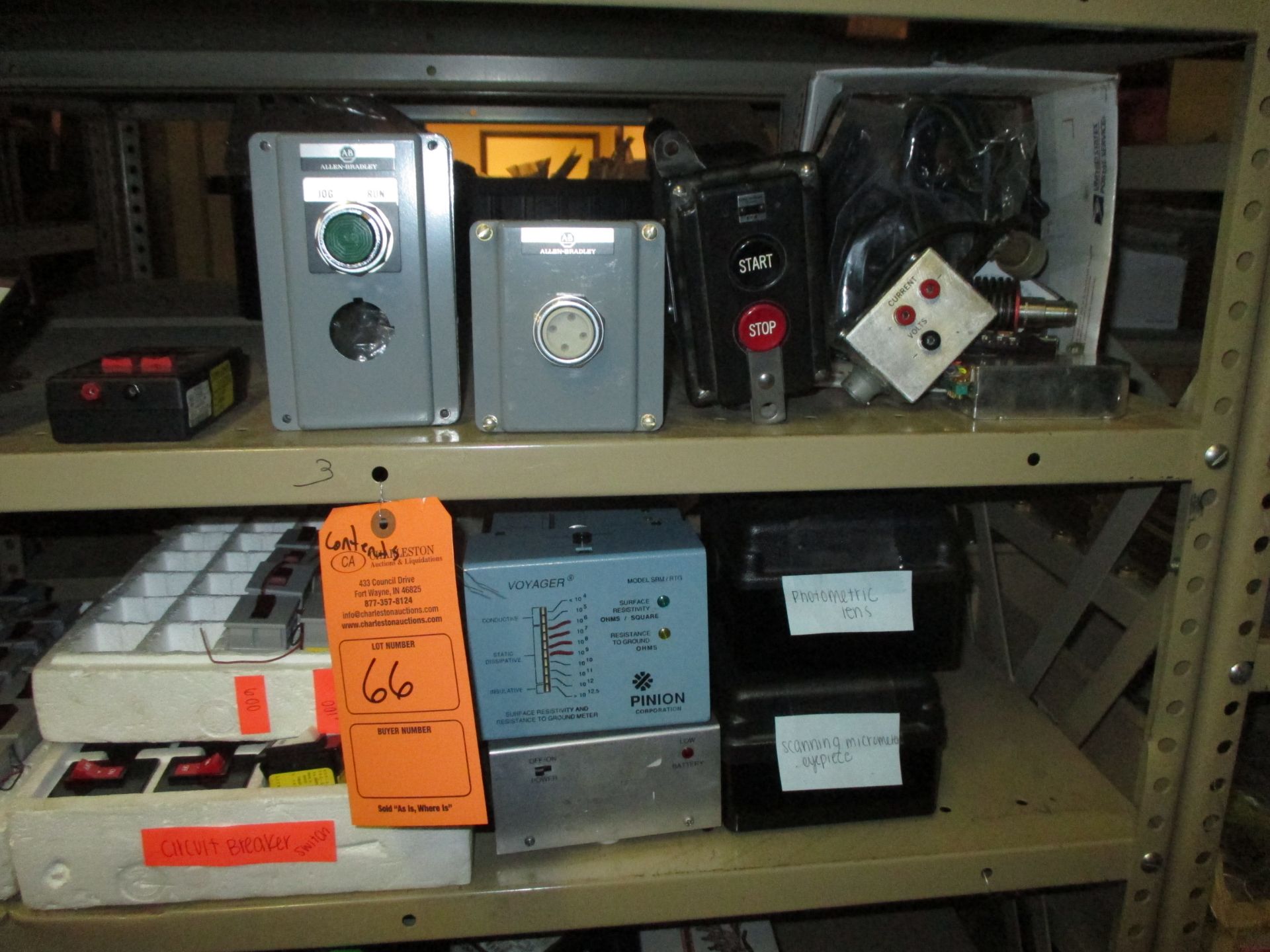 CONTENTS OF SHELF INCLUDING ACOPIN AC TO DC MODULES; G.E. BALAST; DWYER PHOTOHELIC SERIES A3000; - Image 2 of 6