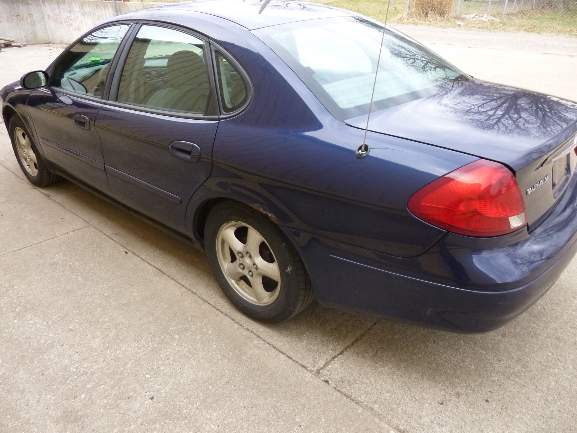 2002 Ford Taurus Municipally maintained Miles 92930 Vin # 1FAFP532X2G180779 CLEAR TITLE(located at - Image 7 of 12
