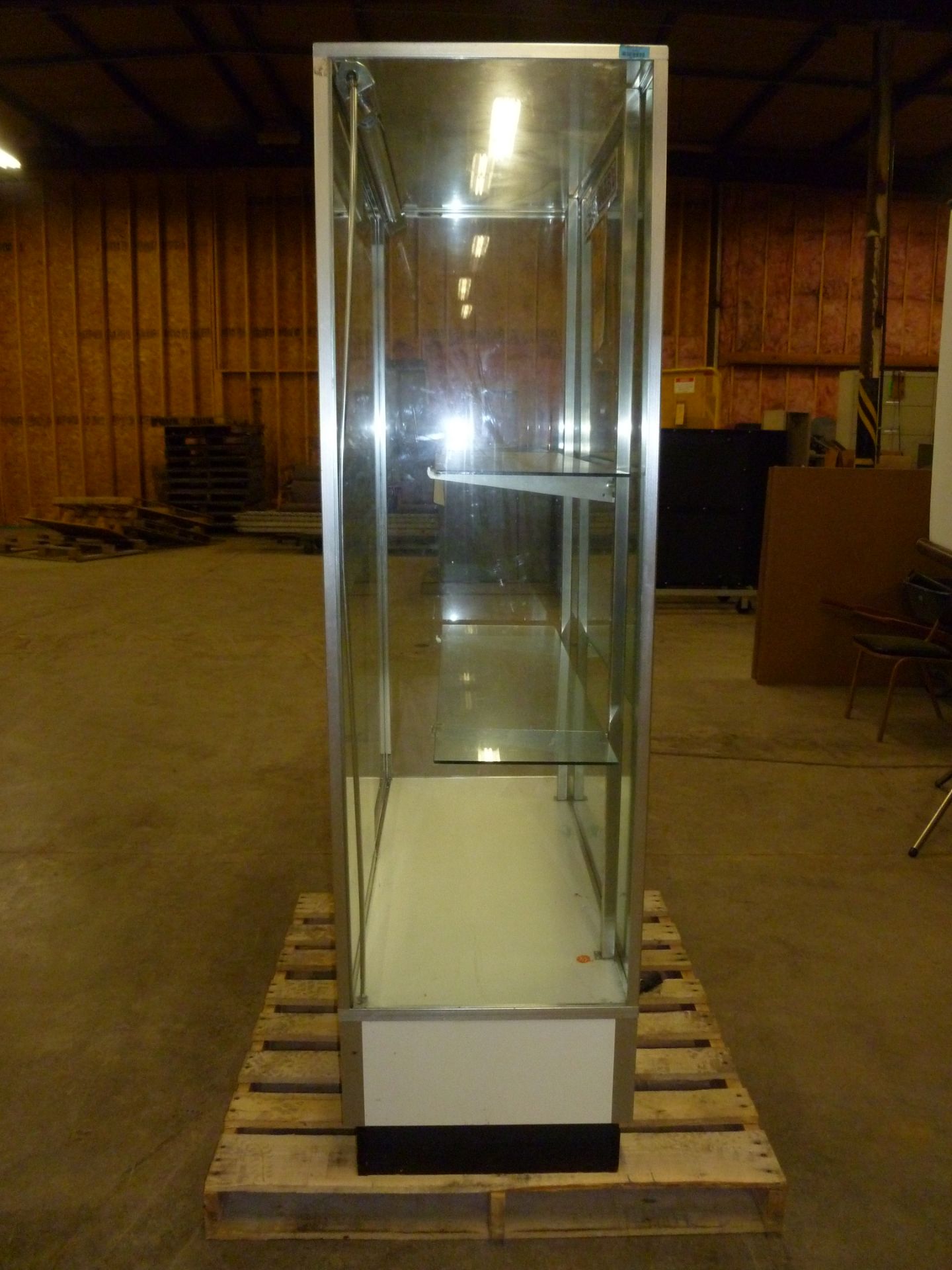 GLASS DISPLAY CABINET WITH LIGHT (LOCATED AT 6901 ARDMORE AVE. FORT WAYNE, IN 46809) - Image 3 of 4