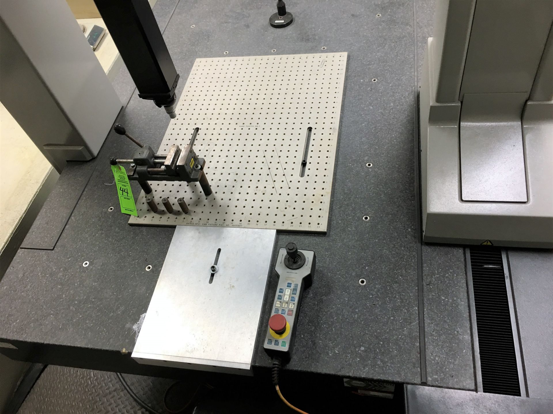 BROWN & SHARPE CMM MODEL XCEL9-15-A S# 1298-2484; 115V/6.3A/65 PSIG, AIR FLOW 2SCFM - Image 2 of 8