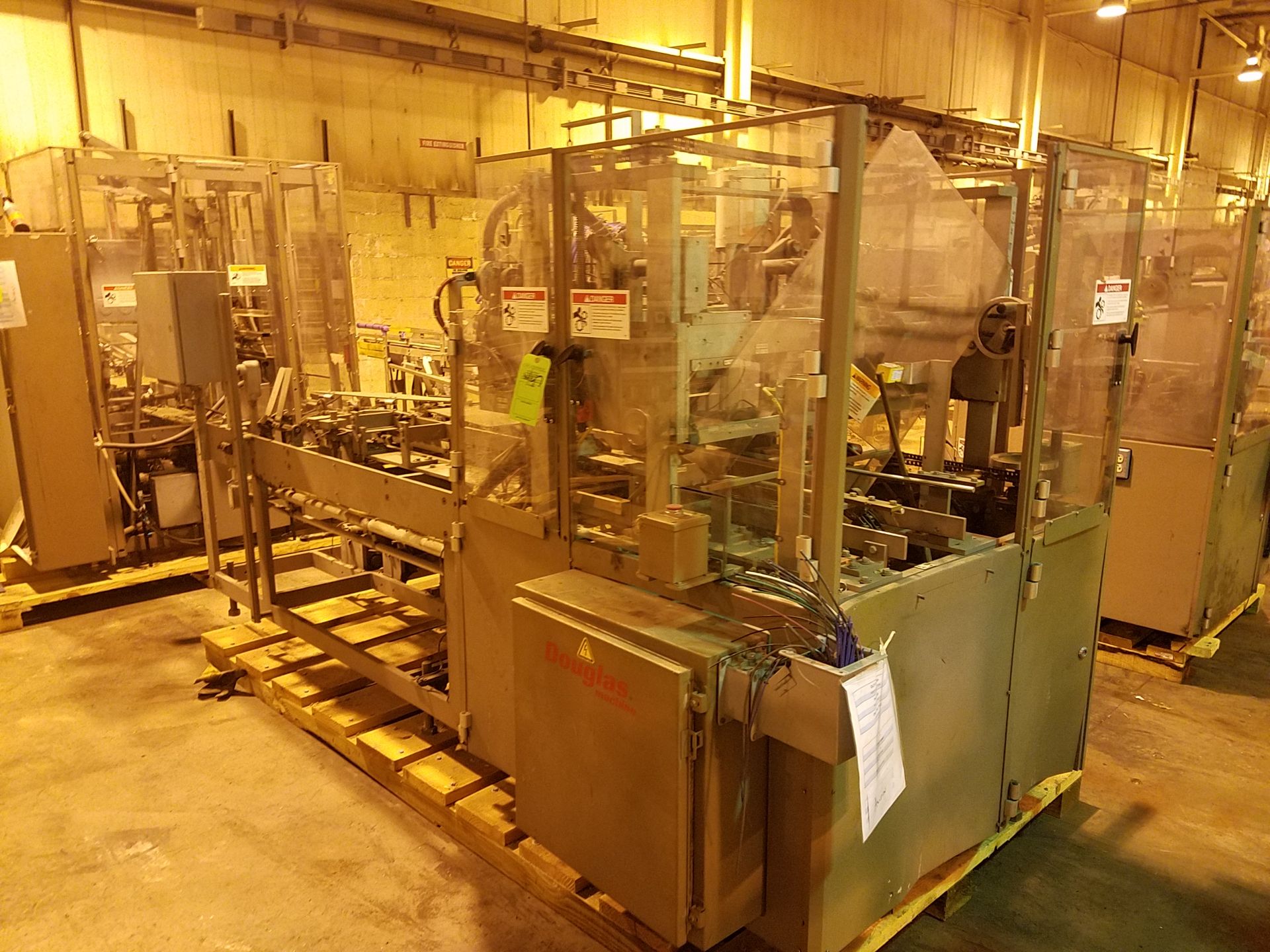 DOUGLAS PACKING MACHINE (NO PLATE)(LOCATED AT 880 MAPLE AVE, CONNEAUT, OH 44030)