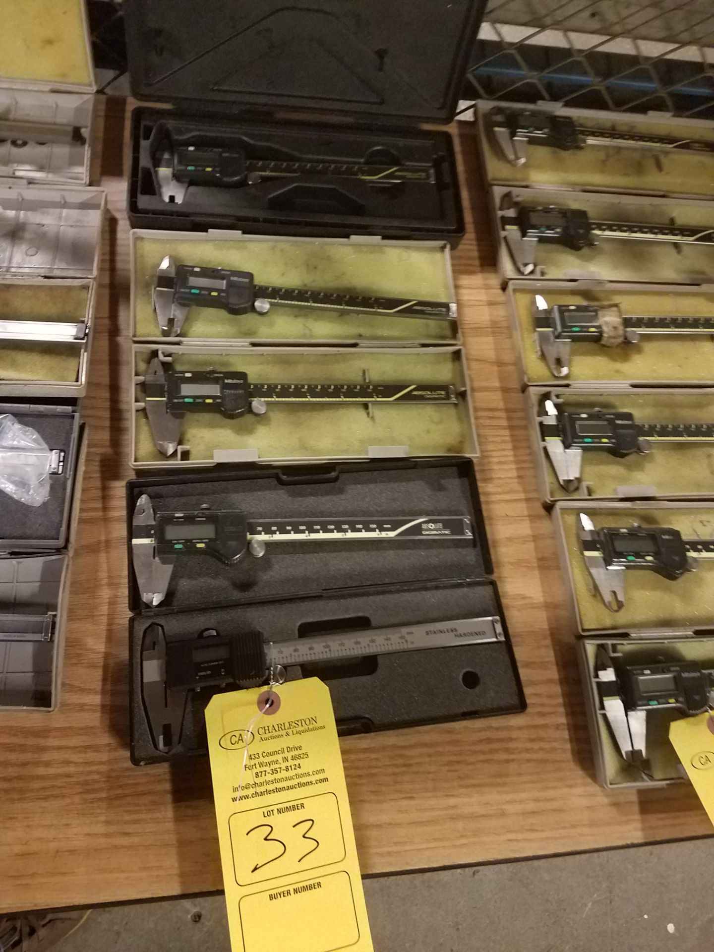 (5) MITUTOYO DIGITAL MICROMETER(LOCATED AT 2651 S 600 E. COLUMBIA CITY, IN 46725)