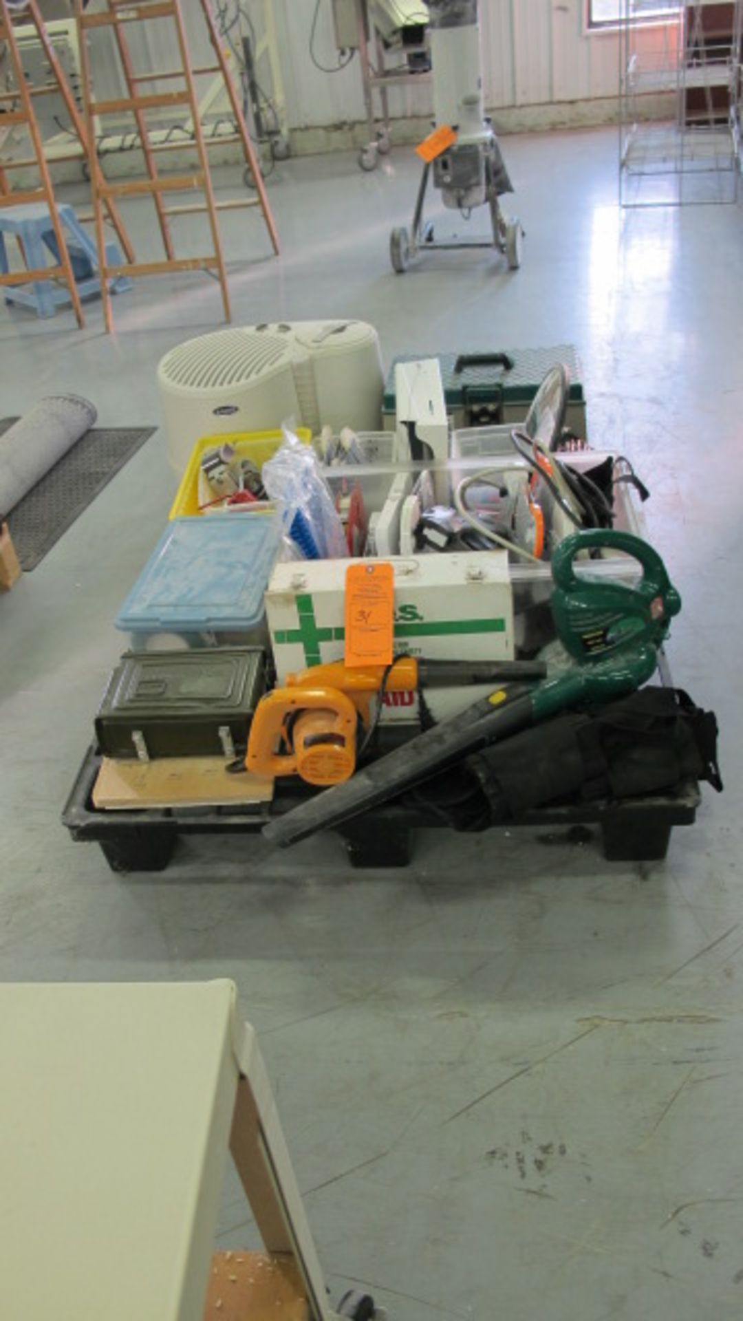 WEED EATER ELECTRIC BLOWER (1) NO NAME ELECTRIC BLOWER, AMMUNITION BOX CAL .30M; FIRST AID BOX;