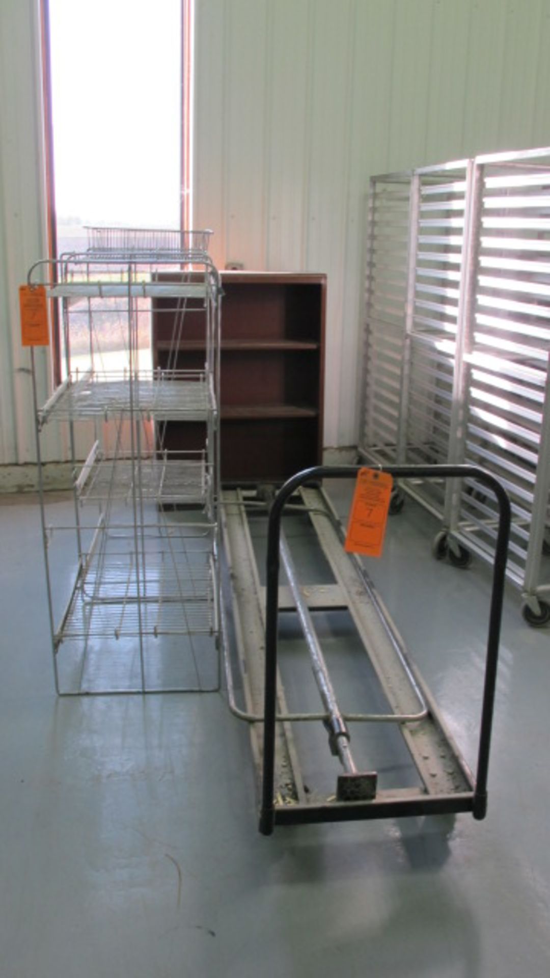 FOLDING CHAIR CART, METAL SHELF (2) WIRE RACKS & CARGO JACK SUPPORT