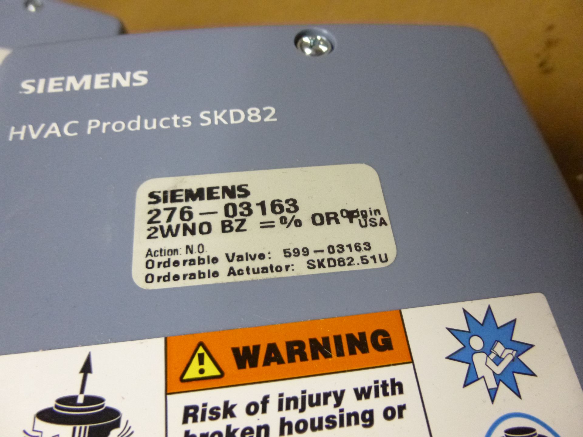 (Qty 1) Siemens 276-03168 2WNO, HVAC valve actuator assembly (new) Shipping can be prepared for - Image 2 of 2