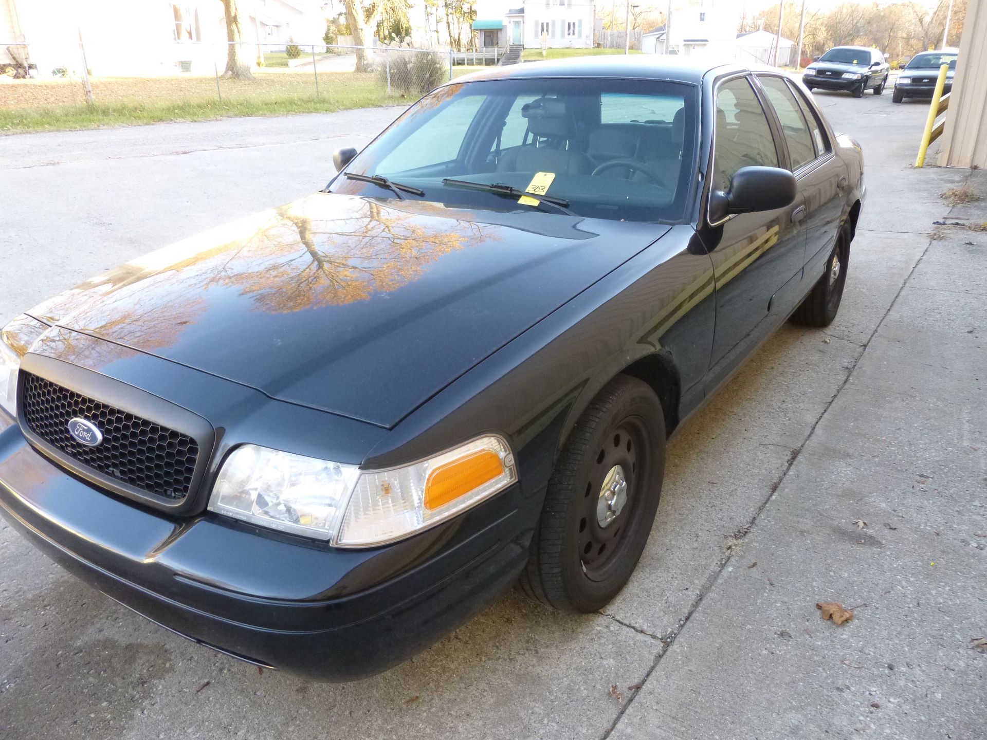 2008 Ford Crown Victoria 2FAFP71V18X176728 police interceptor 129,570 miles displayed Municipally - Image 4 of 14