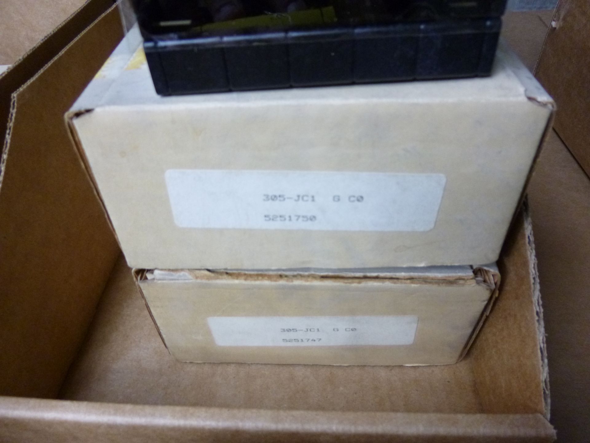 (Qty 2) Newport 305-JC1-G-C0 panel meter LED (new in boxes) Shipping can be prepared for either - Image 2 of 2