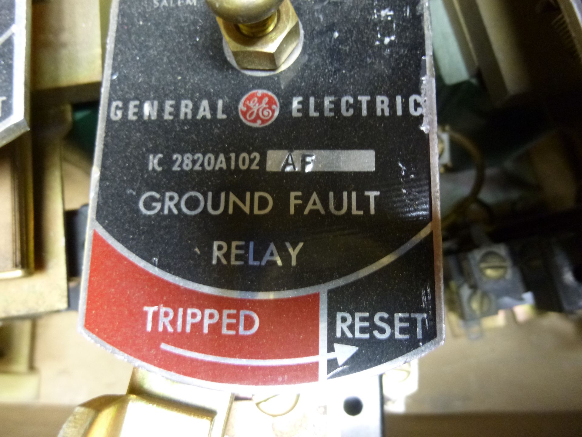 (Qty 7) GE Ground Fault Relays as pictured Shipping can be prepared for either ground package or LTL - Image 3 of 3