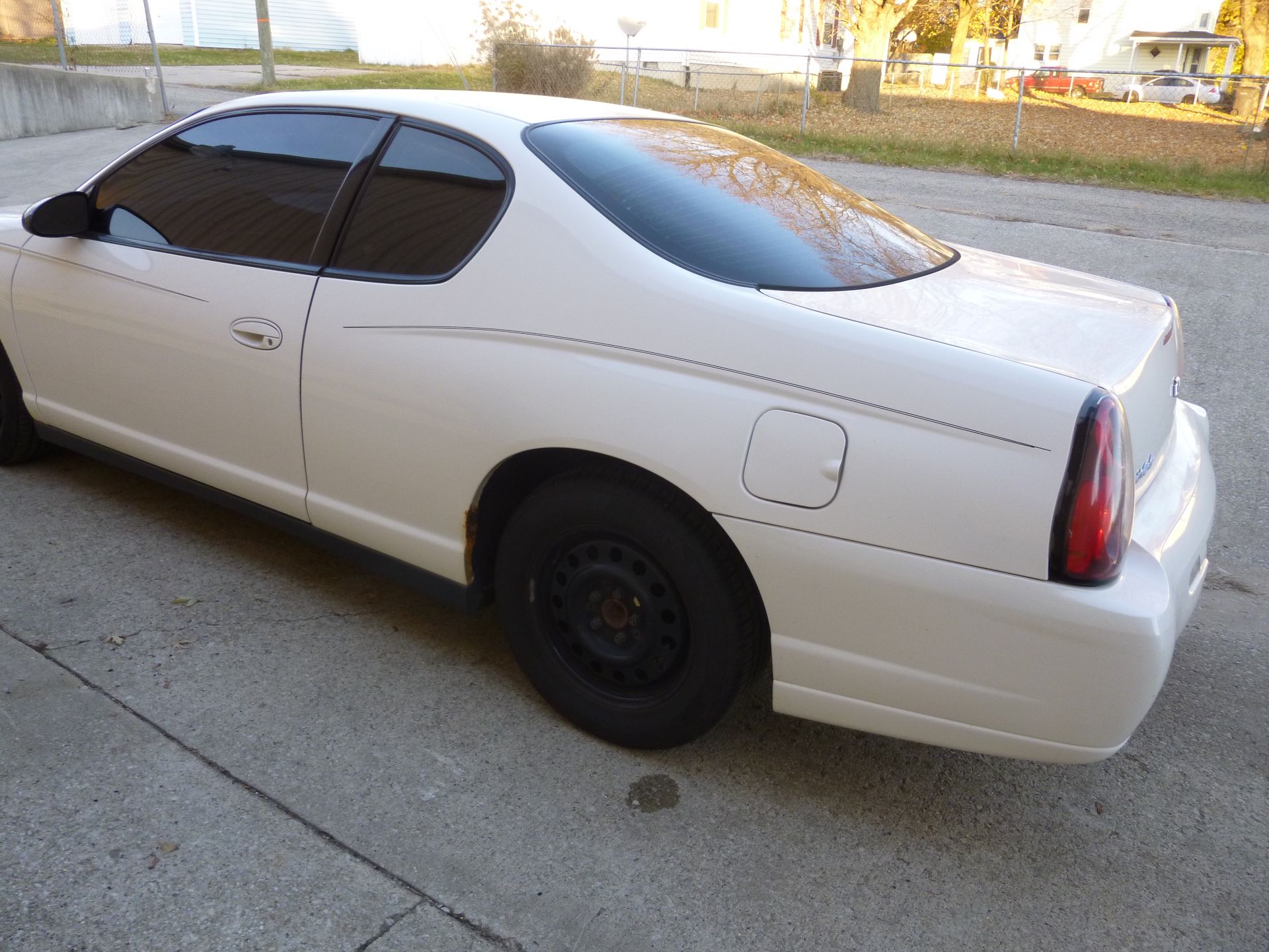 2005 Chevrolet Monte Carlo LS 2G1WW12E359230693, mileage displayed 130,141 miles. Municipally - Image 5 of 12