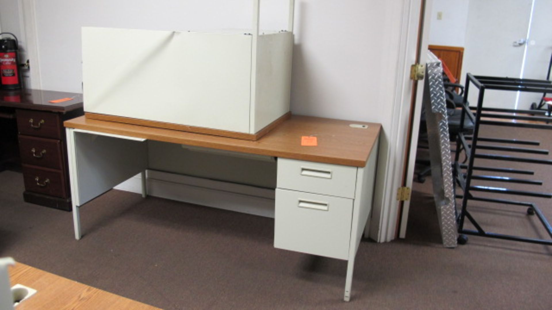 (2) L-SHAPED OFFICE DESKS - Image 2 of 2