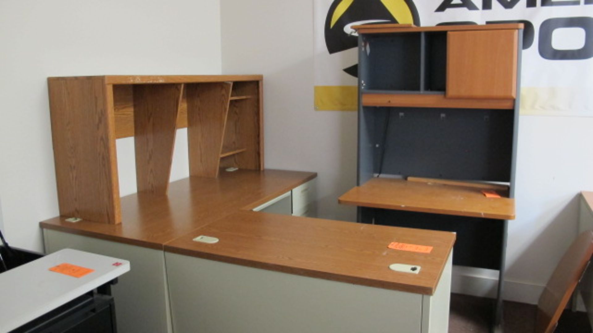 L-SHAPED DESK W/ BOOK SHELF & SMALL WORK STATION