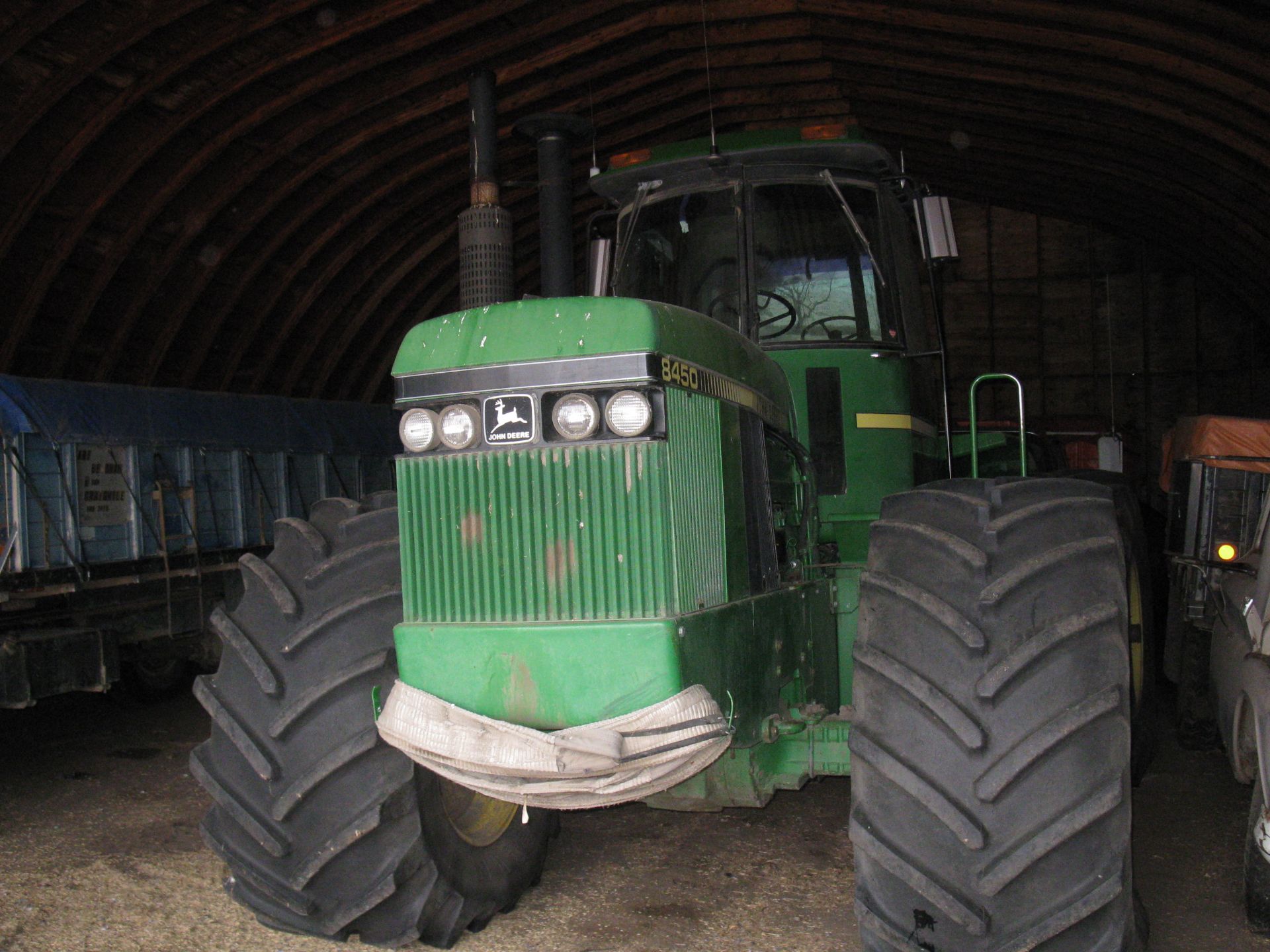 John Deere 8450 Tractor