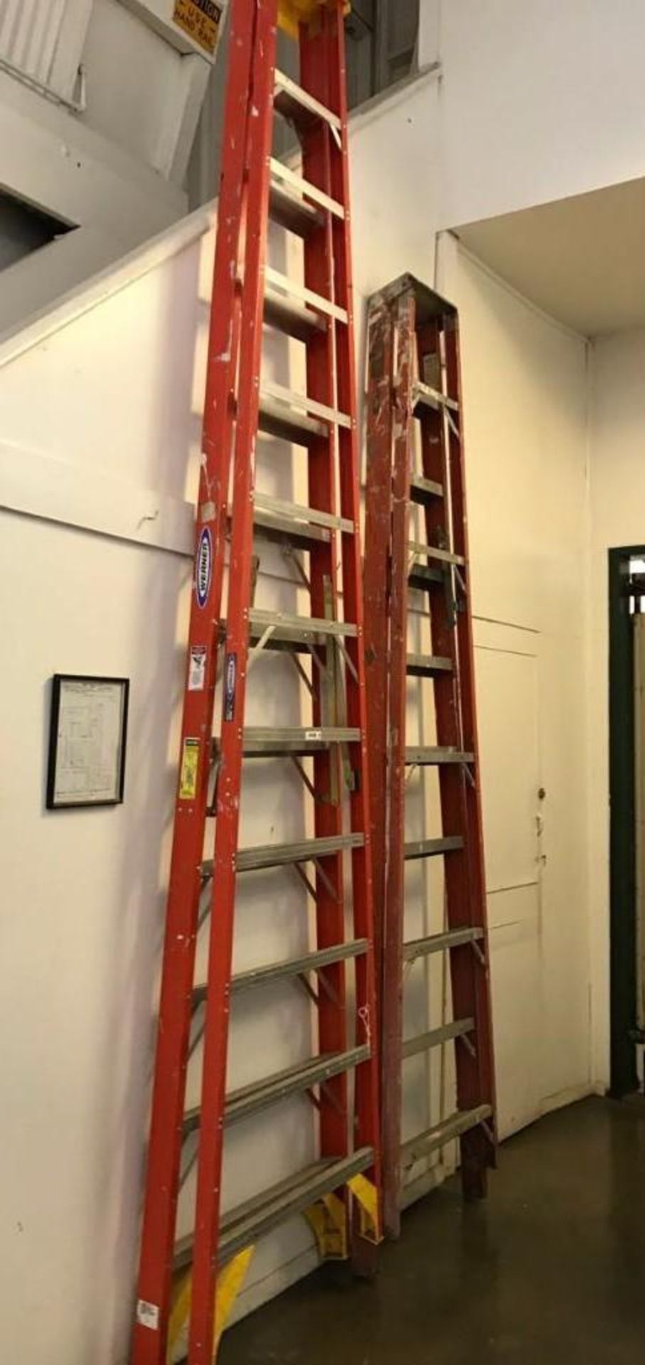 Fiiberglass Step Ladders