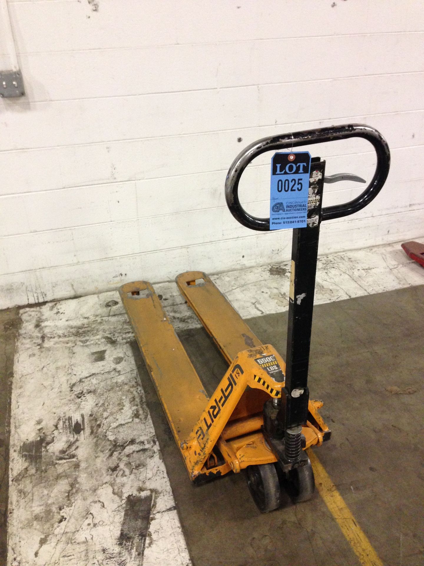 5,500 LB. LIFTRITE PALLET JACK