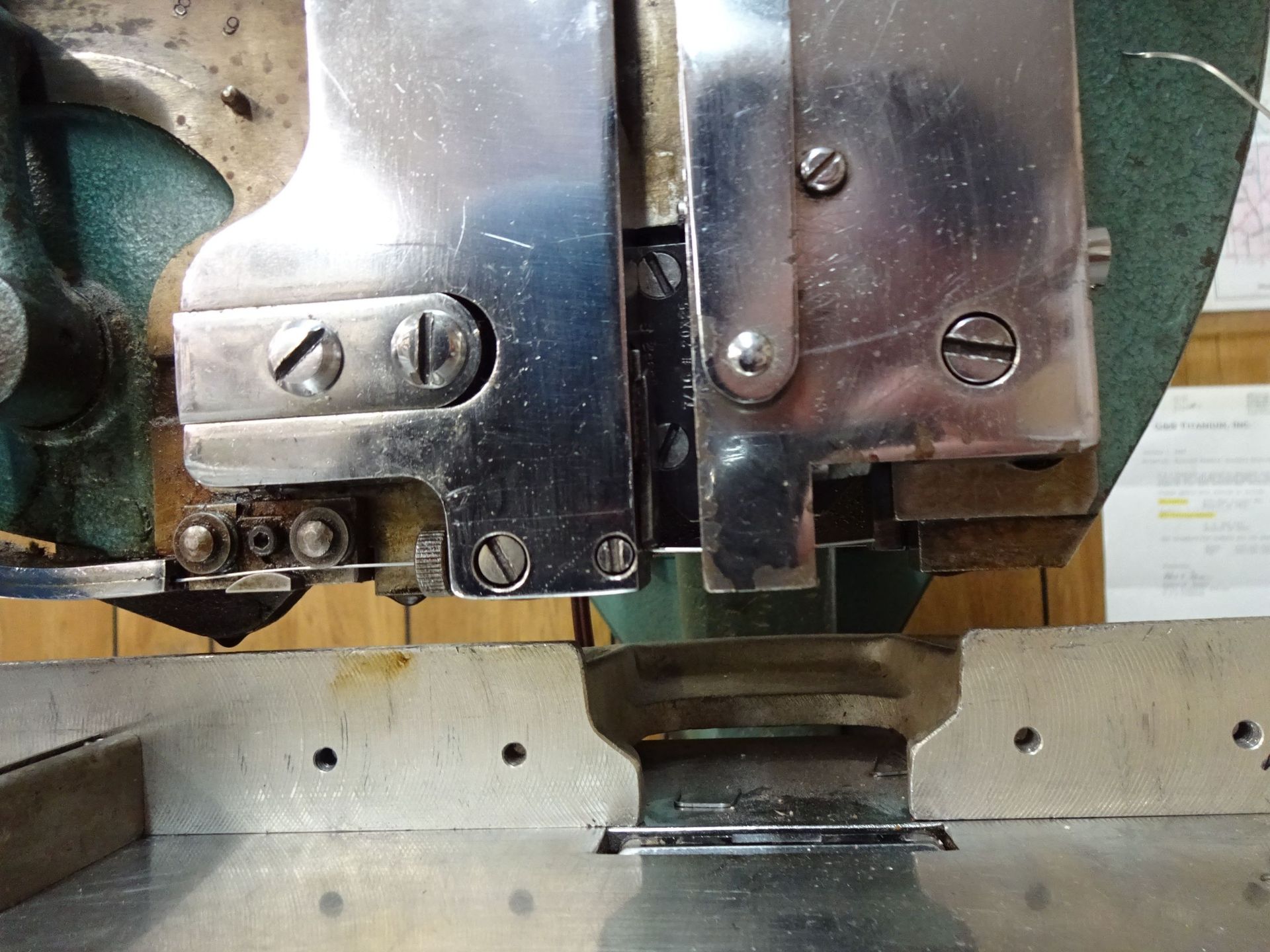 INTERLAKE MODEL S3A 3/4 SINGLE HEAD STITCHER; S/N 1217 - $75.00 LOADING COST DUE DIRECTLY TO BOGNER - Image 2 of 4