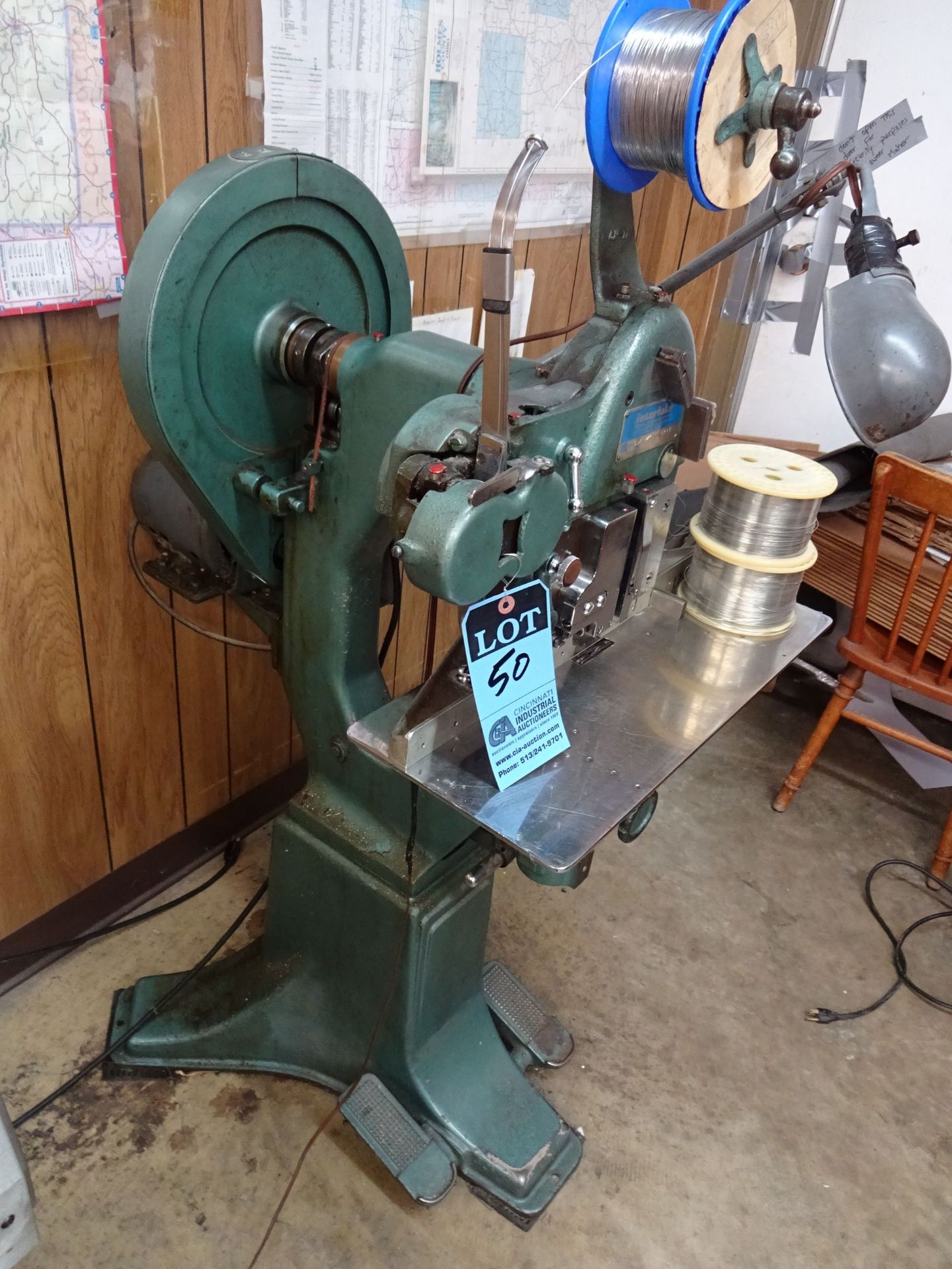 INTERLAKE MODEL S3A 3/4 SINGLE HEAD STITCHER; S/N 1217 - $75.00 LOADING COST DUE DIRECTLY TO BOGNER - Image 4 of 4