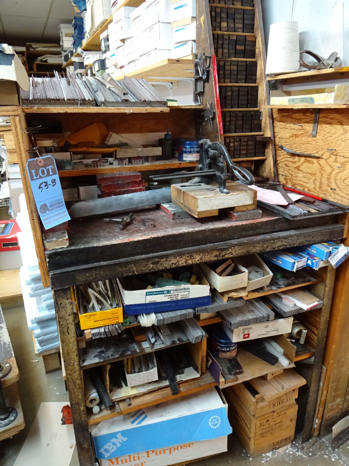 (LOT) OF LEAD TYPE AND FURNITURE FOR WINDMILL PRESS