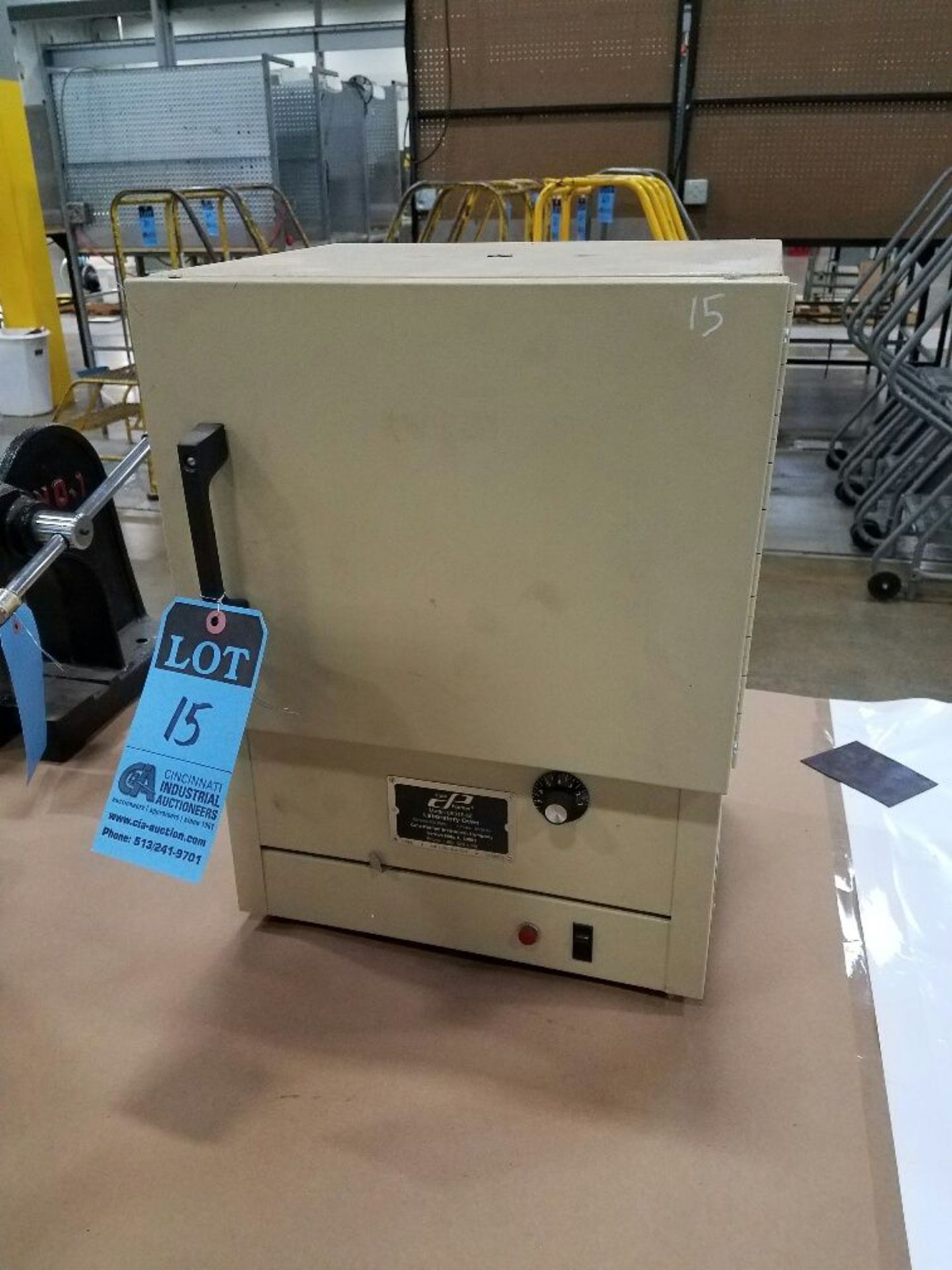 COLE PAQRMER MODEL 05015-50 LABORATORY OVEN; S/N 627171