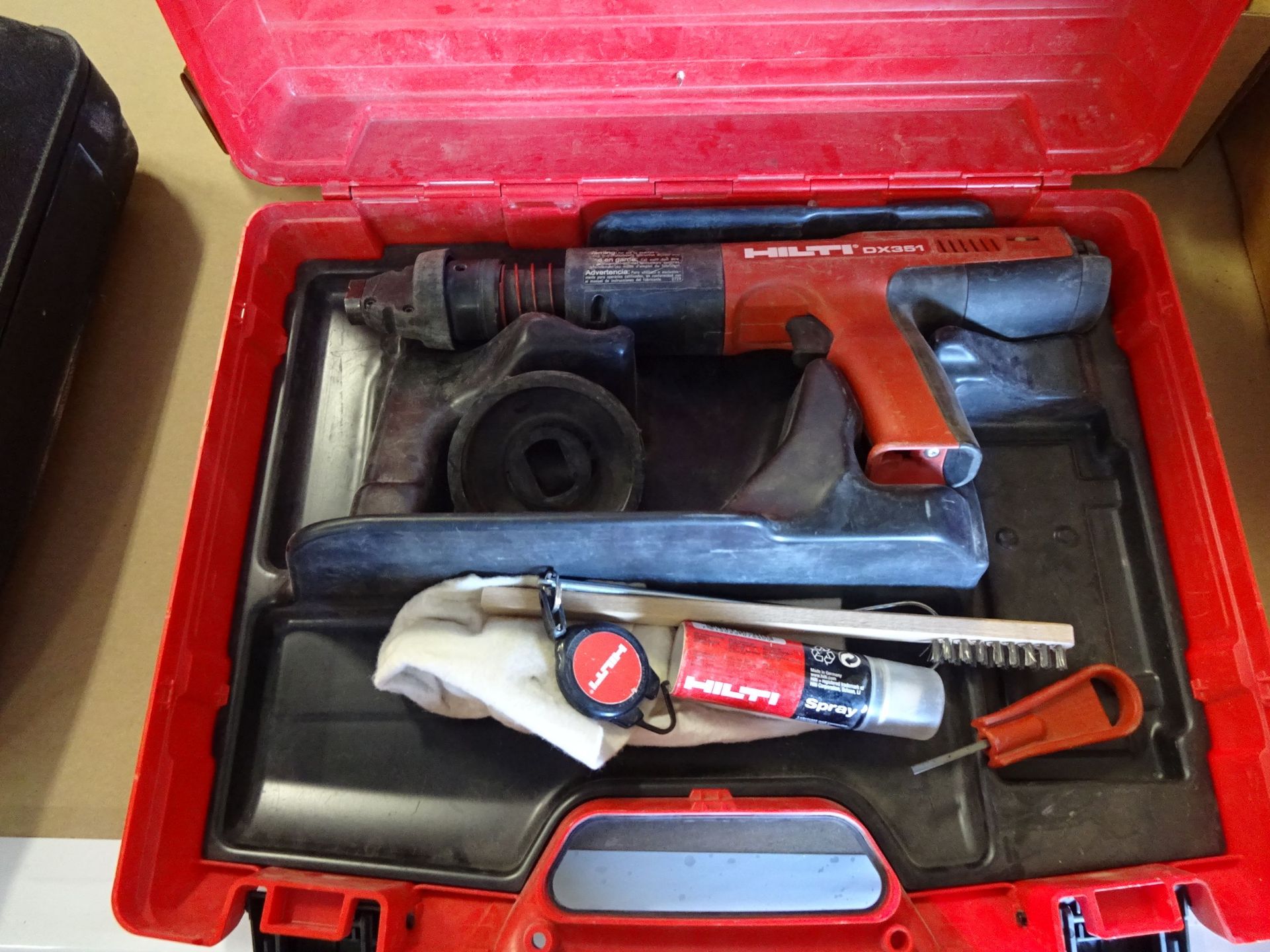 HILTI MODEL DX351 POWDER ACTUATED TOOL