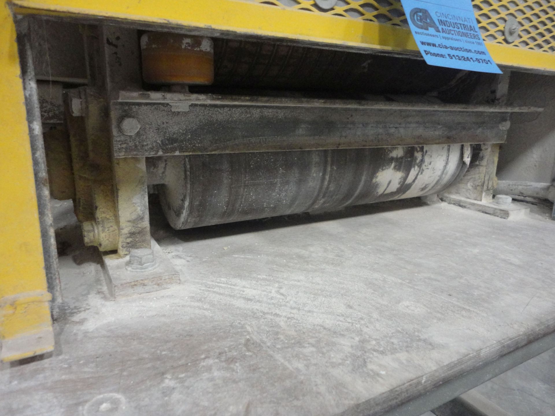 5 HP X 16" WIDE DRY-WALL RIP SAW WITH 16" WIDE X 10' ROLLER CONVEYOR - Image 3 of 5