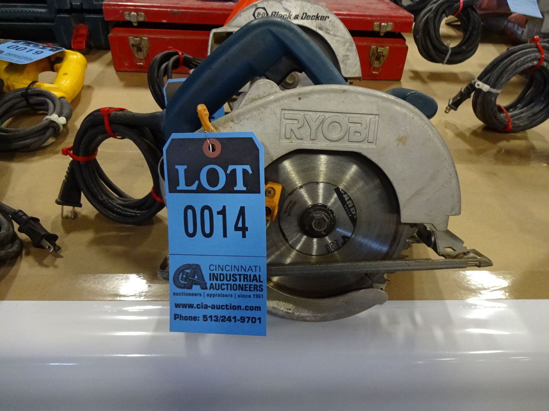 7-1/4" RYOBI MODEL CSB1308 ELECTRIC CIRCULAR SAW