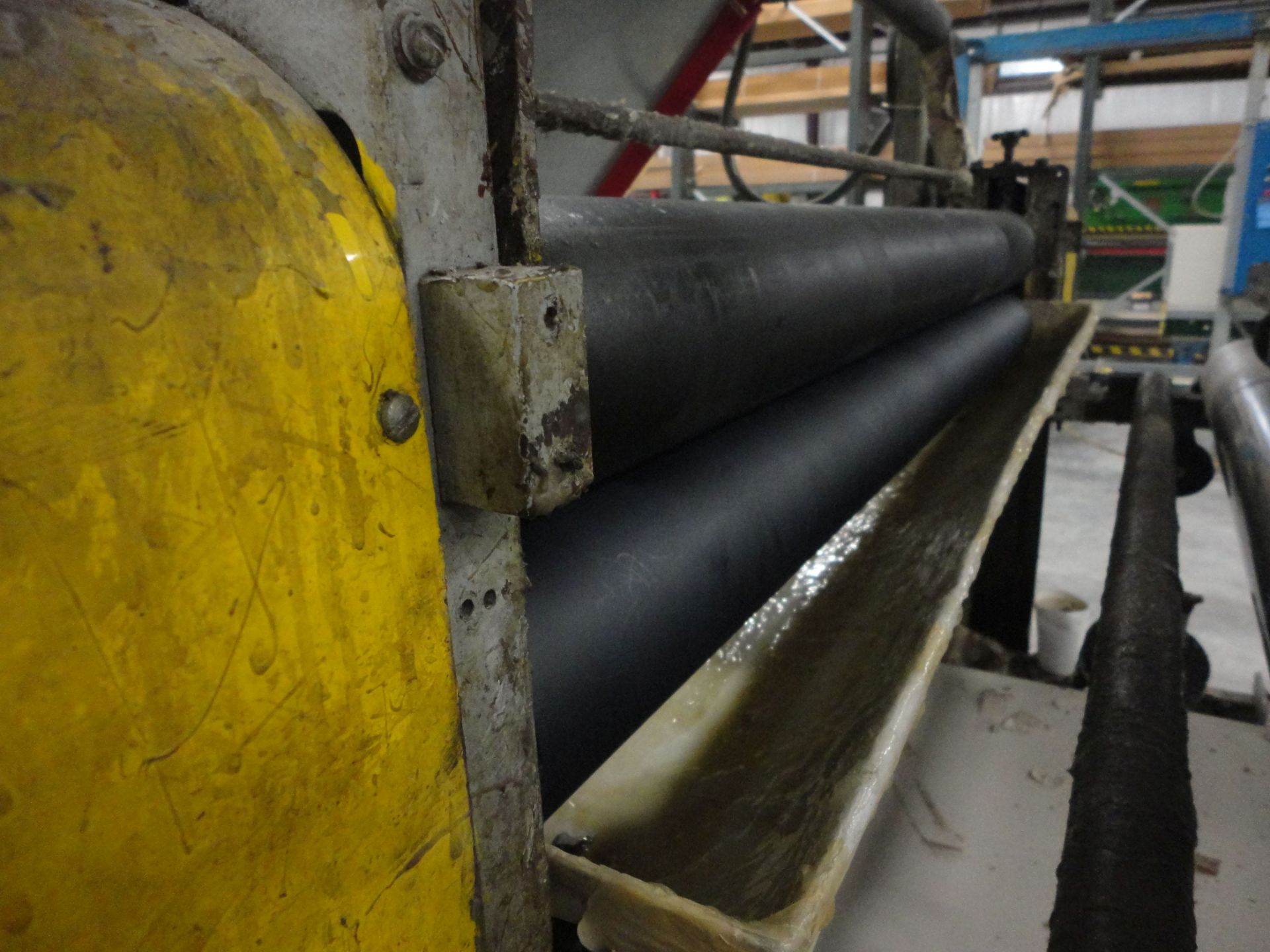 60" WIDE VINYL TO PANEL APPLICATION MACHINE ENTRY PINCH ROLLS, OVERHEAD VINYL ROLL FEED TO GLUE - Image 15 of 22