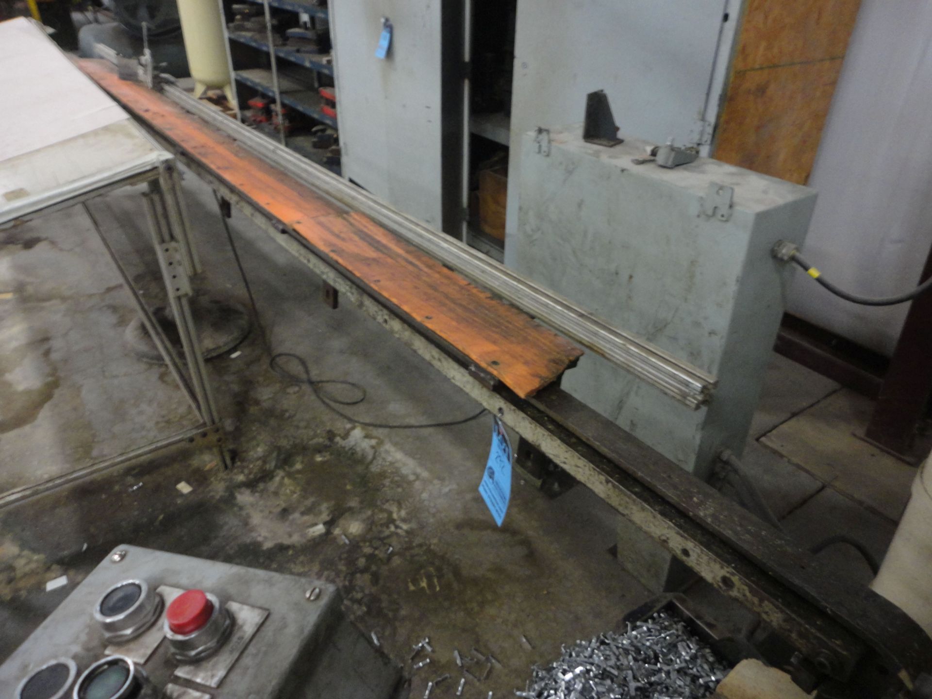 YODER FOUR-POST CUT OFF PRESS; S/N 62120-170, WITH 6" WIDE X 14' LONG RUN-OUT TABLE AND ALUMINUM - Image 10 of 13