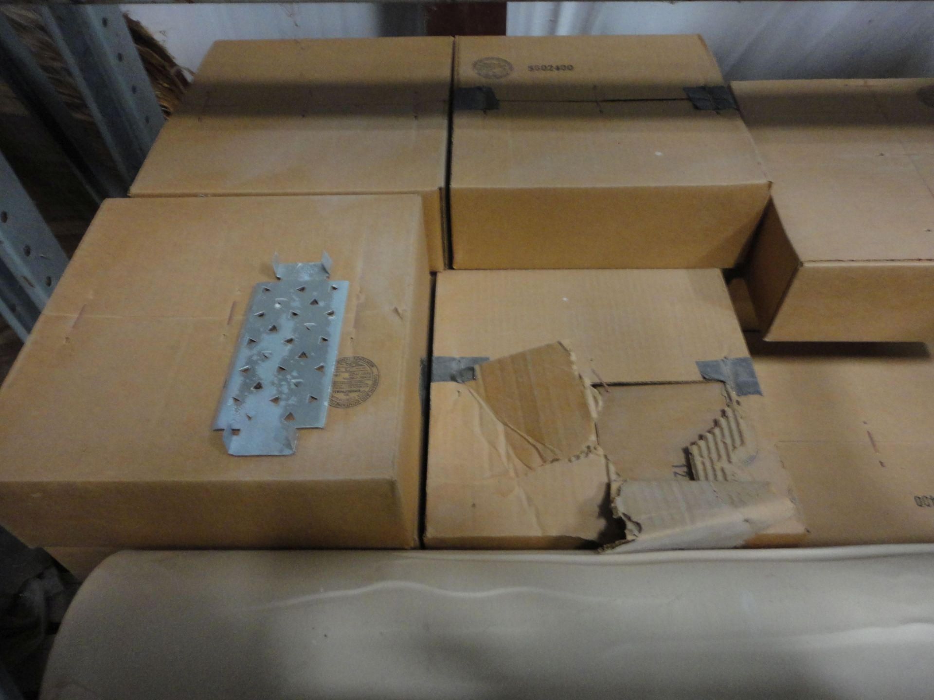 (LOT) MISCELLANEOUS WALL COMPONENT HARDWARE ON PALLET RACK (NO RACK) - Image 8 of 9