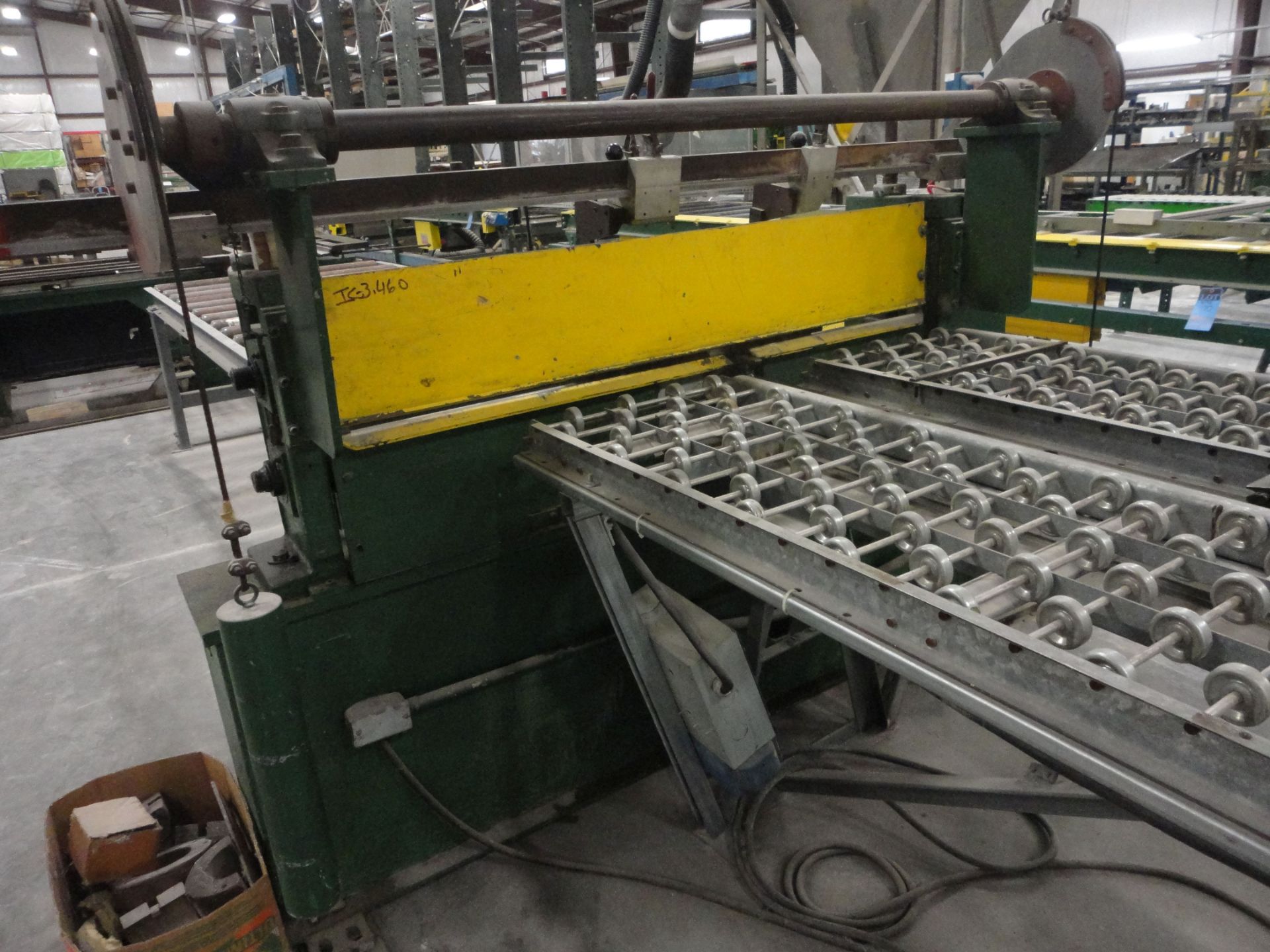 52" X 4" ARBOR MOTORIZED SLITTING MACHINE WITH 16" WIDE X 10' DUAL RUN INFEED SKATE CONVEYOR - Image 5 of 10