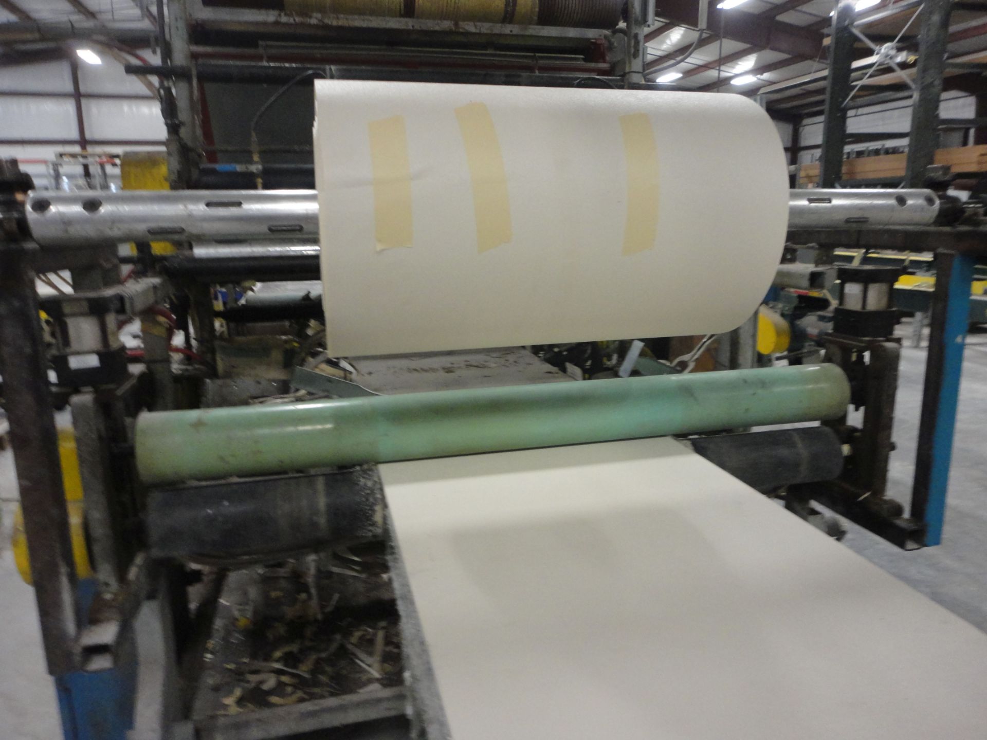 60" WIDE VINYL TO PANEL APPLICATION MACHINE ENTRY PINCH ROLLS, OVERHEAD VINYL ROLL FEED TO GLUE - Image 12 of 22