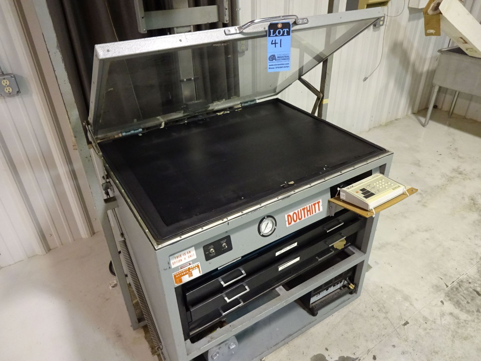 30" X 40" DOUTHITT TYPE DCOP CONSOLE OVERHEAD PLATEMAKER; S/N 67772, WITH OLITE AL53 TRI-LEVEL - Image 5 of 8