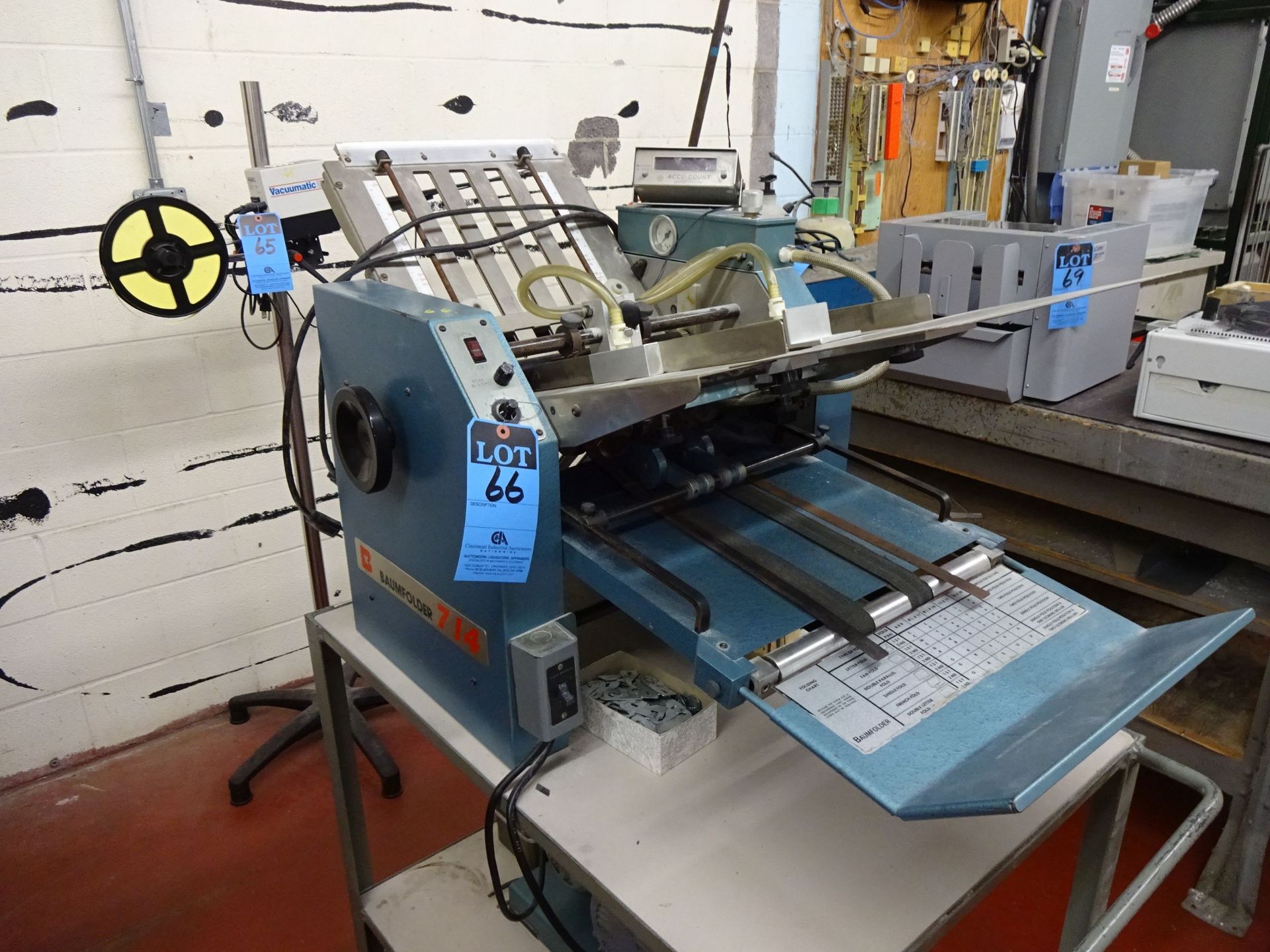 BAUMFOLDER MODEL 714 SERIES 14X20 FOLDING MACHINE