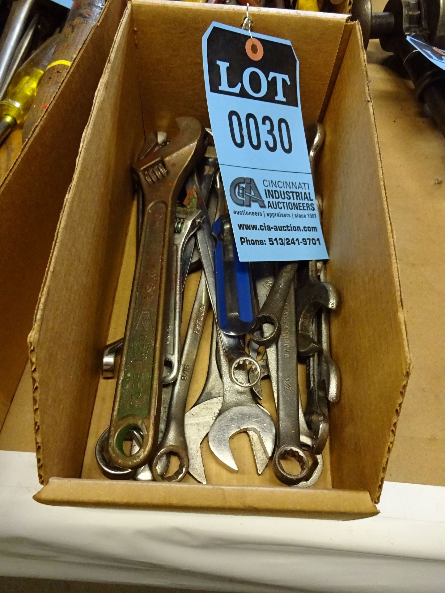 (LOT) WRENCHES