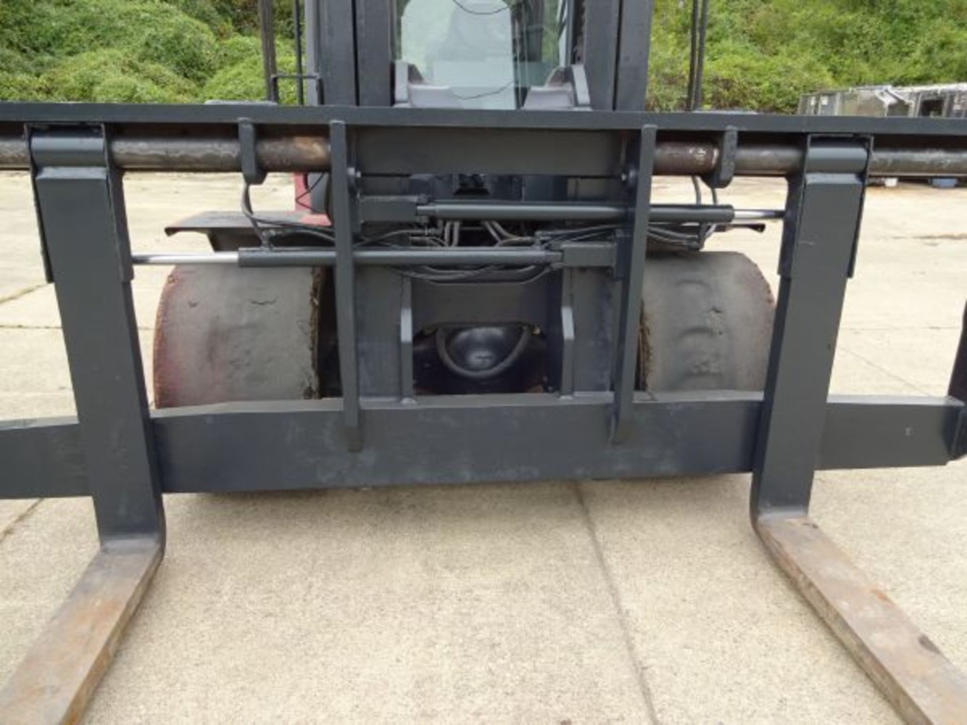 **36,000 LB. TAYLOR MODEL THD-36L DIESEL CUSHION TIRE LIFT TRUCK; S/N S-T6-29520, CUMMINS B5.9-C 5.9 - Image 11 of 24