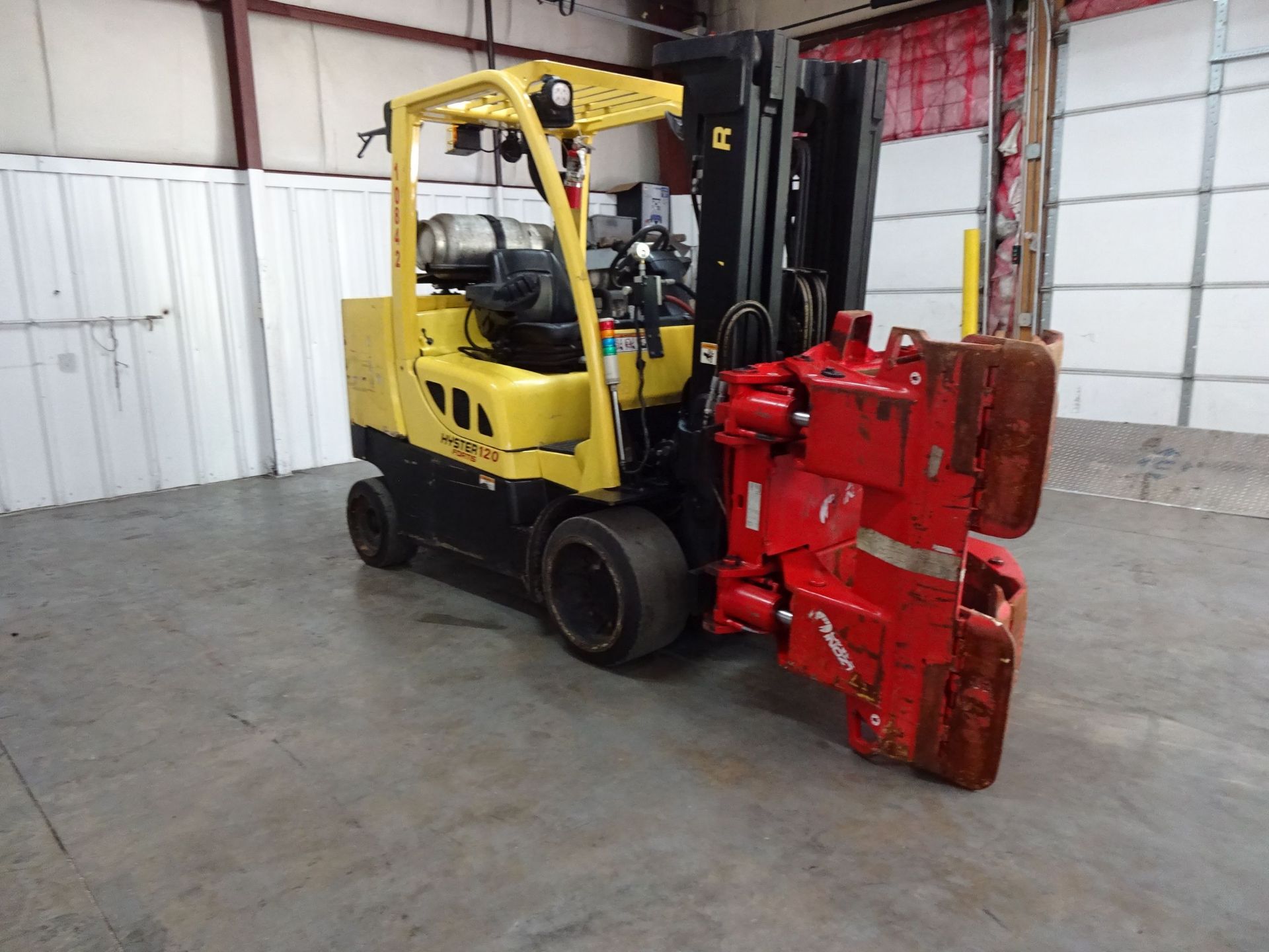 12,000 LB. HYSTER MODEL S120FTPRS SOLID TIRE LP GAS LIFT TRUCK W/ PAPER ROLL CLAMP; S/N - Image 3 of 12