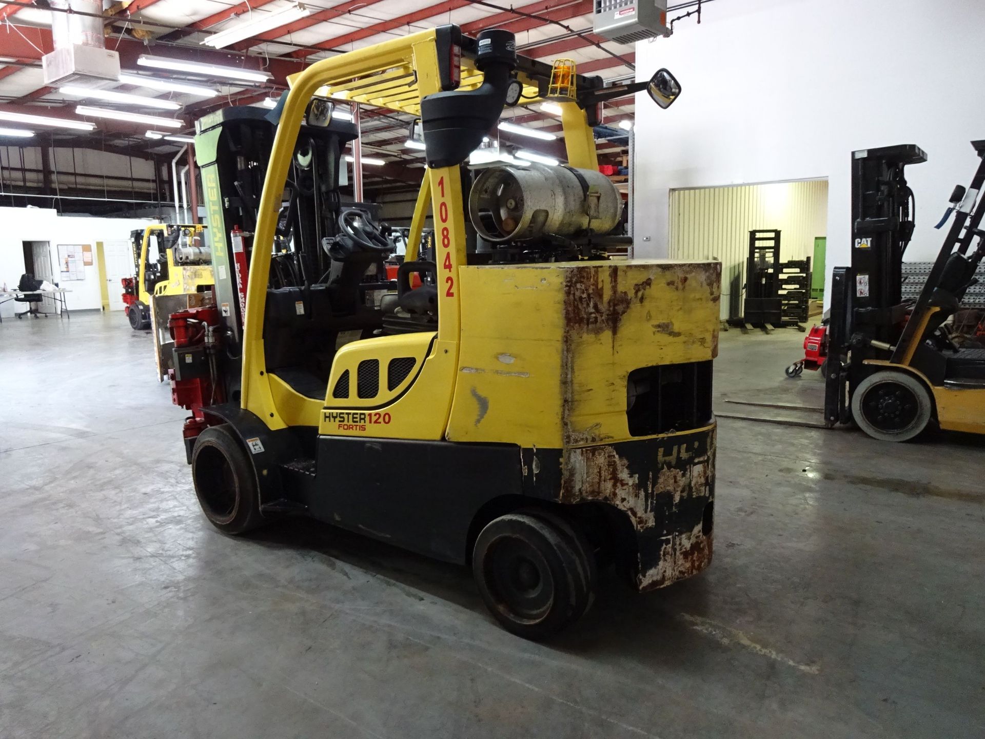 12,000 LB. HYSTER MODEL S120FTPRS SOLID TIRE LP GAS LIFT TRUCK W/ PAPER ROLL CLAMP; S/N - Image 7 of 12