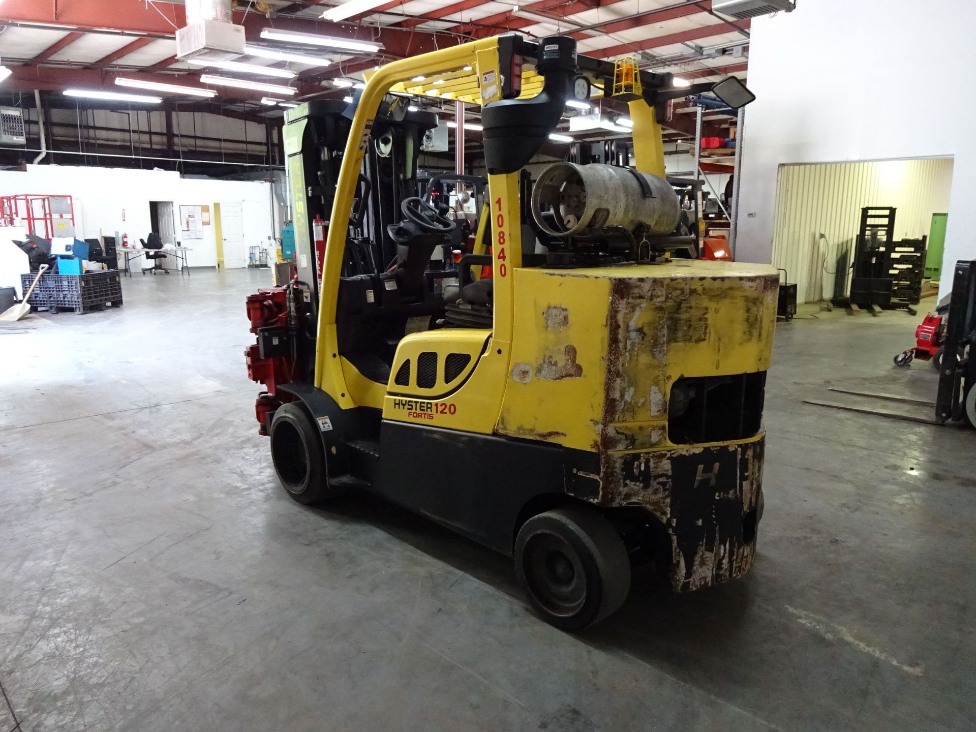 12,000 LB. HYSTER MDOEL S120FTPRS SOLID TIRE LP GAS LIFT TRUCK W/ PAPER ROLL CLAMP; S/N - Image 8 of 12