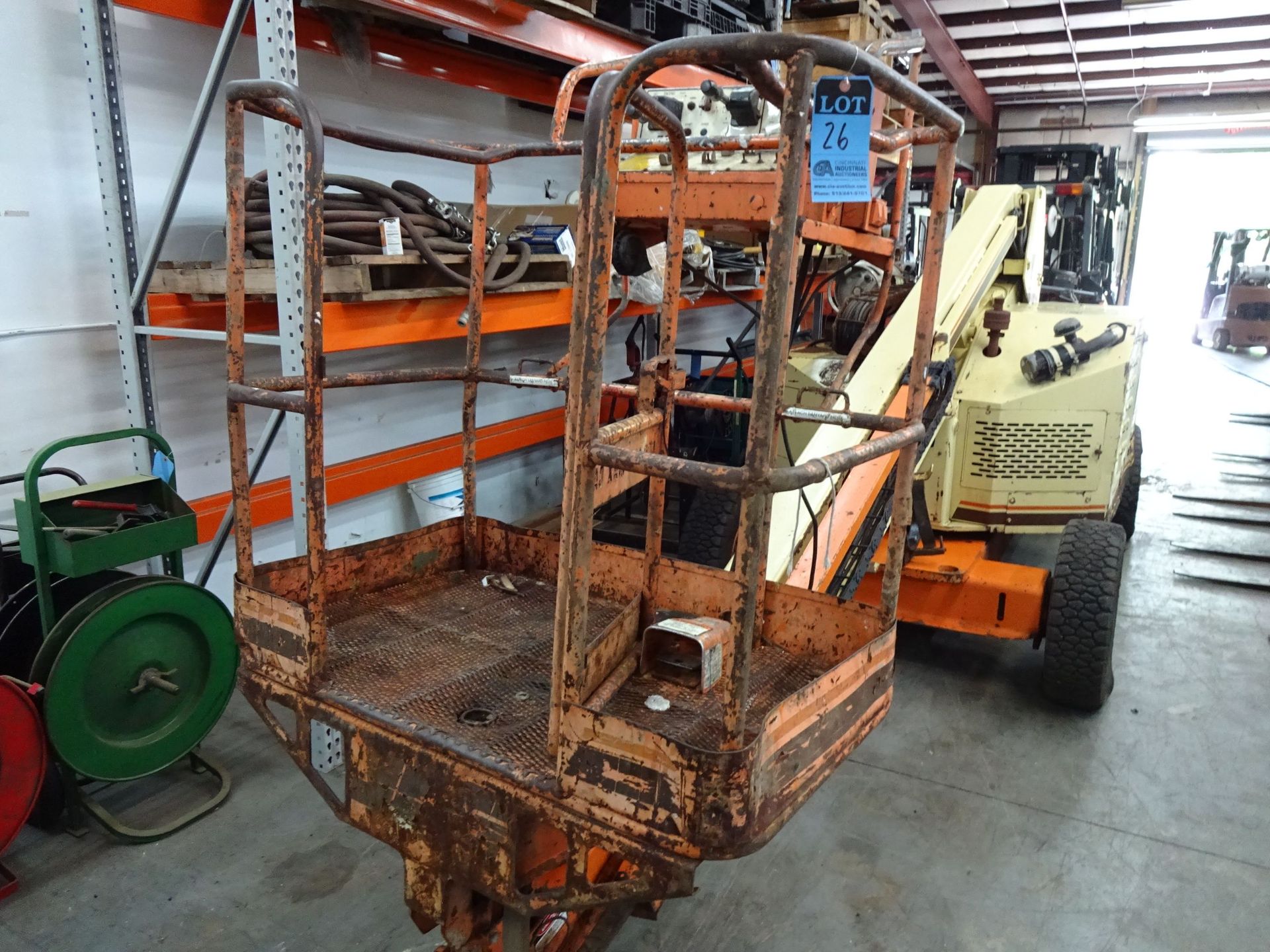 JLG MODEL 45HA PNEUMATIC TIRE LP GAS POWERED SNORKEL LIFT; S/N N/A (2,672 HOURS), 32" X 48" - Image 4 of 7