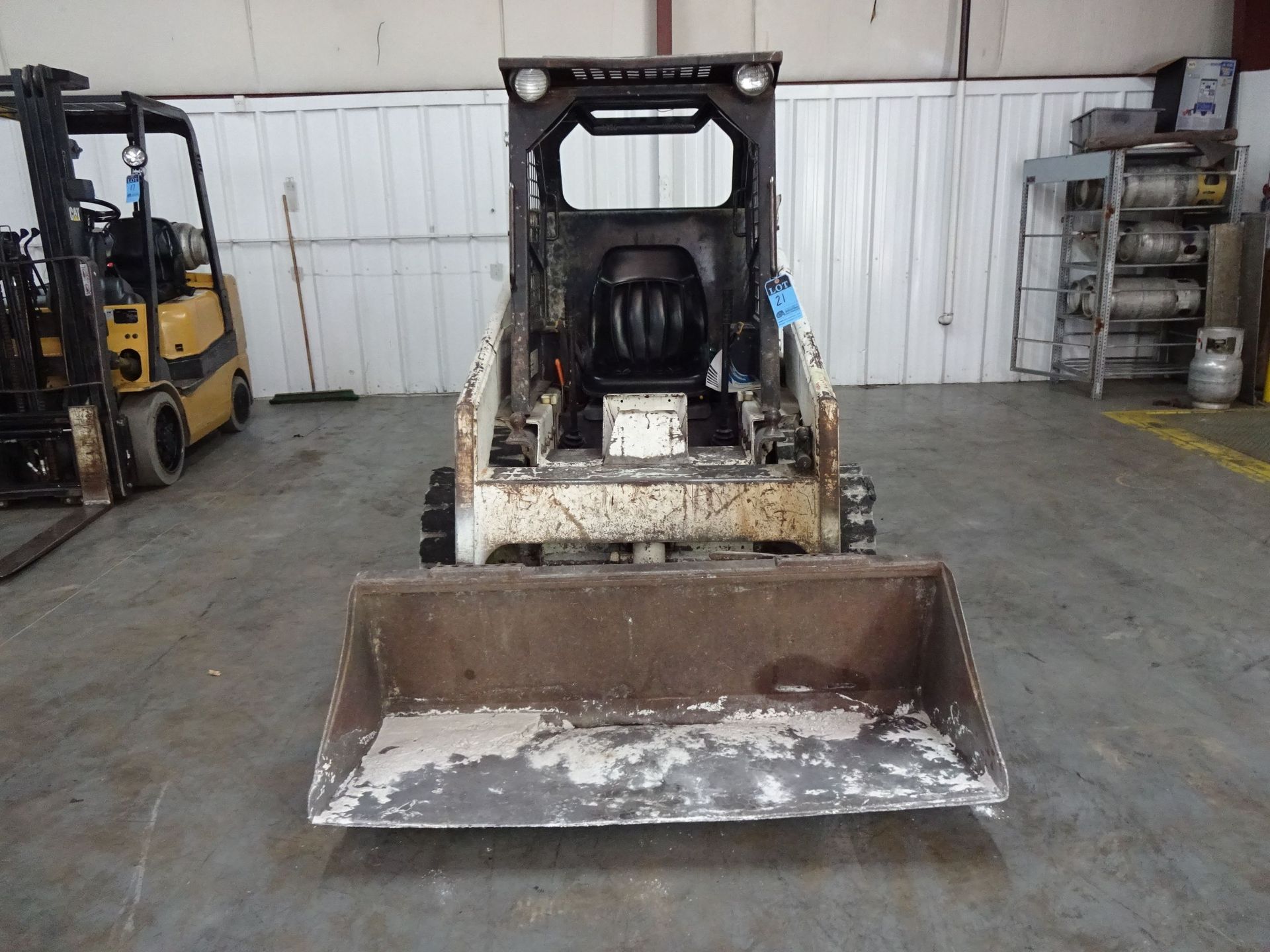 BOBCAT MODEL 743 HARD TIRE DIESEL POWERED SKID STEER; S/N 5019M27017 (4,168 HOURS), FRONT AUXILIARY, - Image 2 of 9