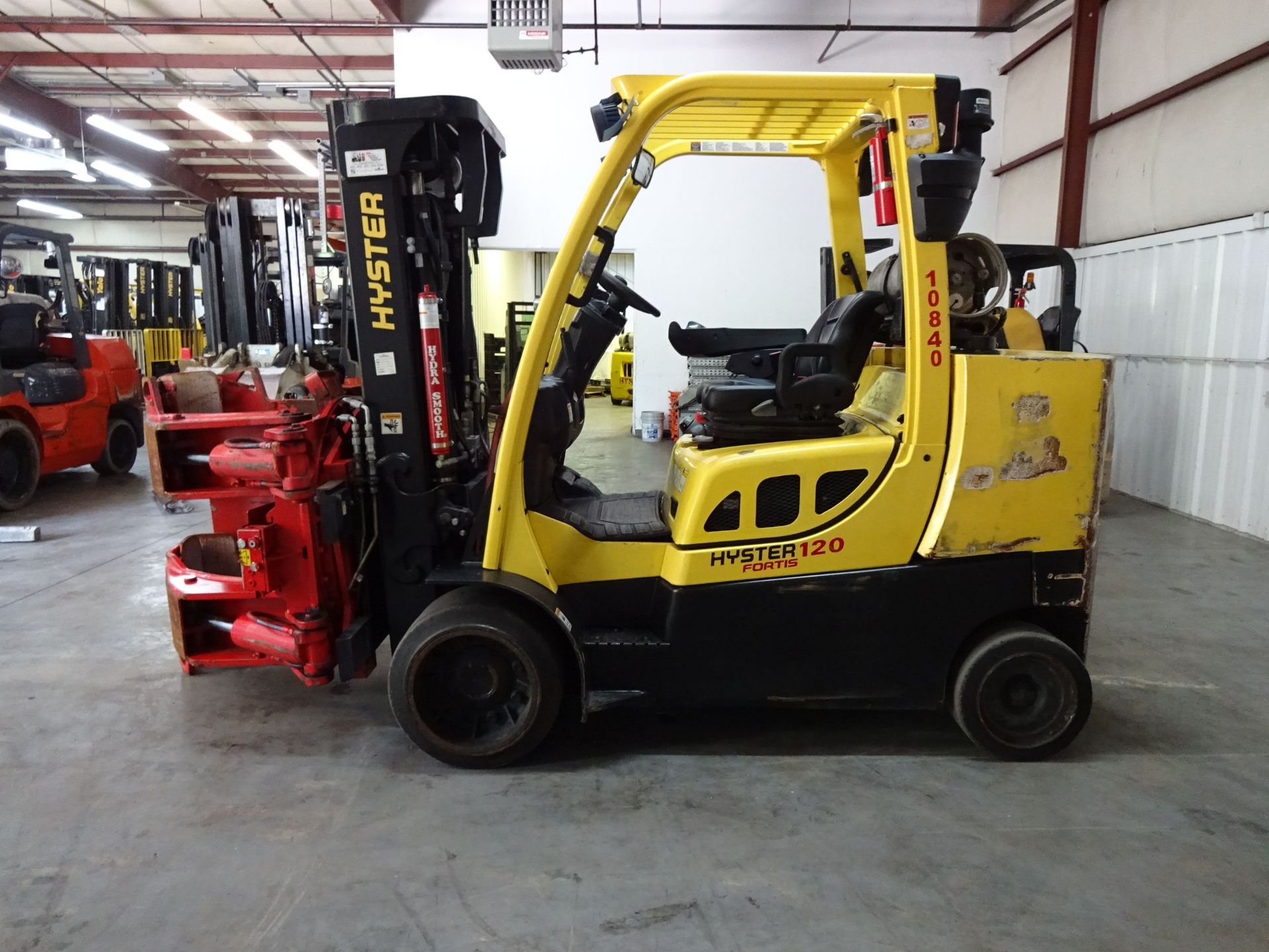 12,000 LB. HYSTER MDOEL S120FTPRS SOLID TIRE LP GAS LIFT TRUCK W/ PAPER ROLL CLAMP; S/N - Image 9 of 12