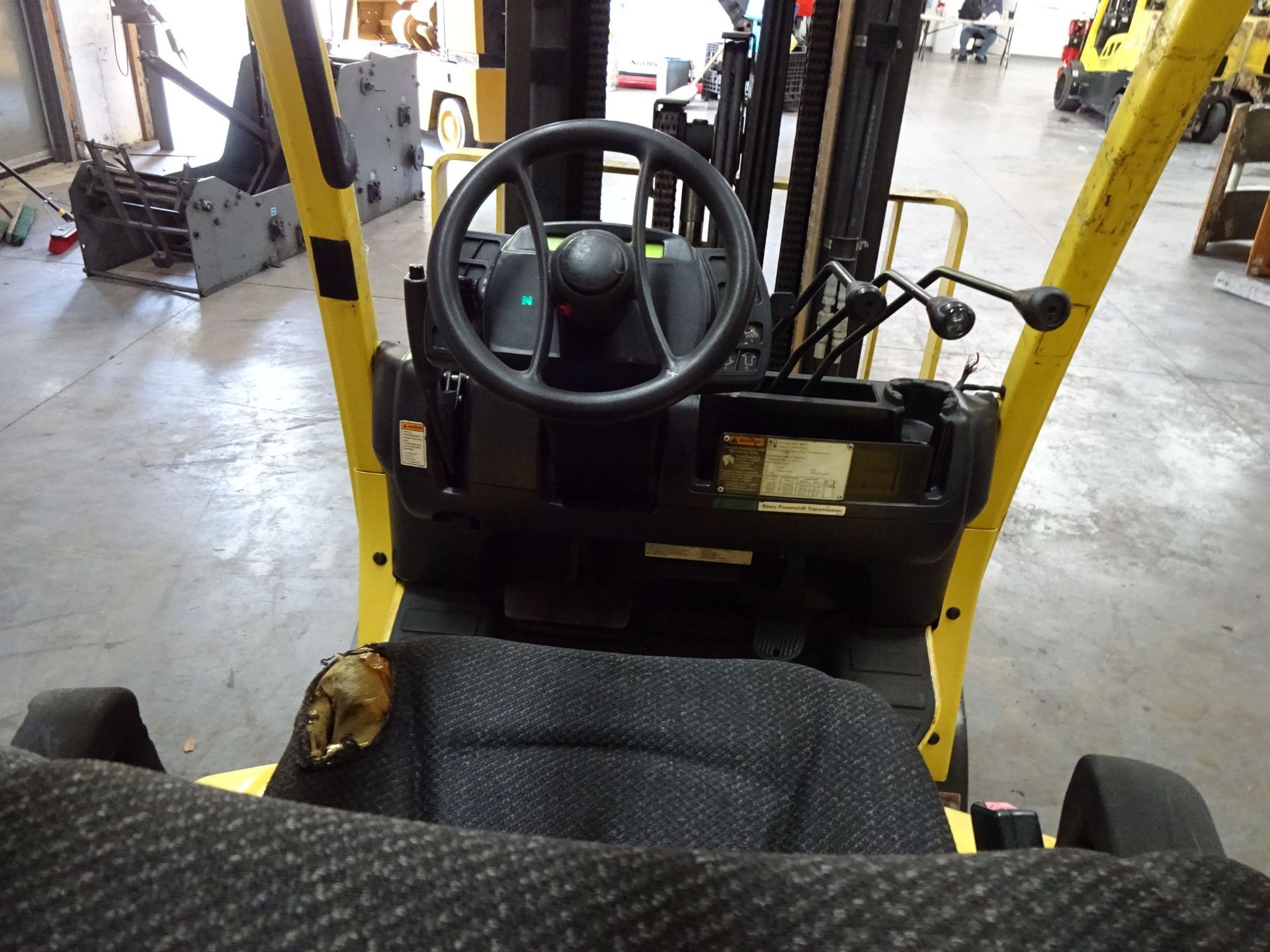 6,000 LB. HYSTER MDOEL S60FT SOLID TIRE LP GAS LIFT TRUCK; S/N F187V17319J (13,865 HOURS), 3-STAGE - Image 9 of 11