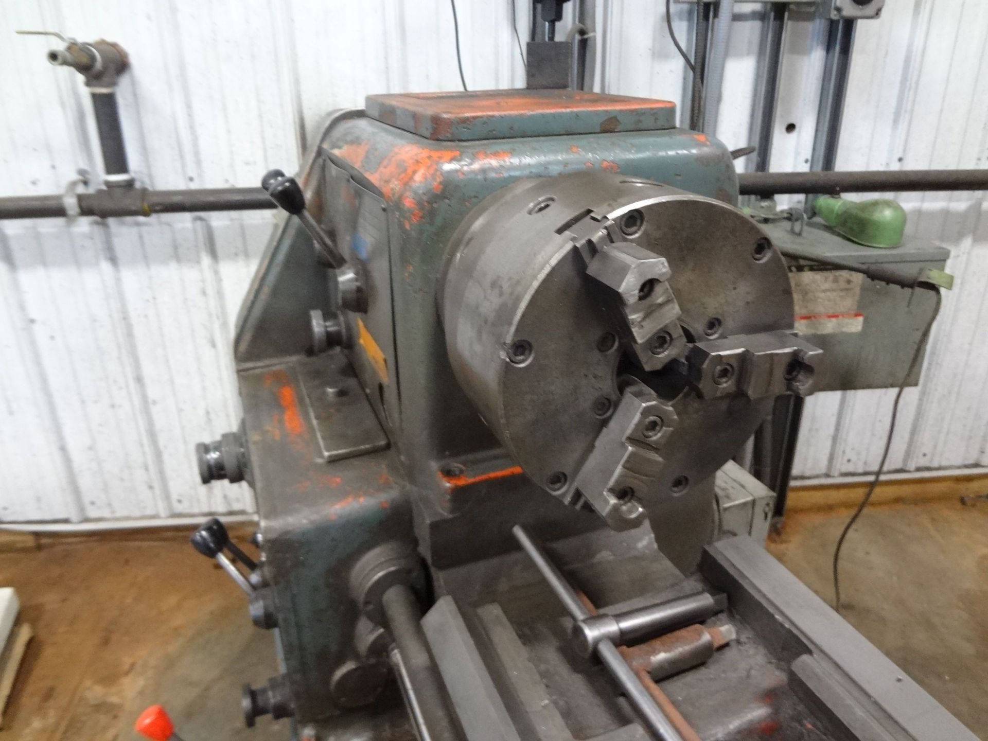 16" X 40" TAKISAWA MODEL 1000CD 12-SPEED SHOP ENGINE LATHE; S/N T-89090051, 8" 3-JAW CHUCK, STEADY - Image 5 of 9