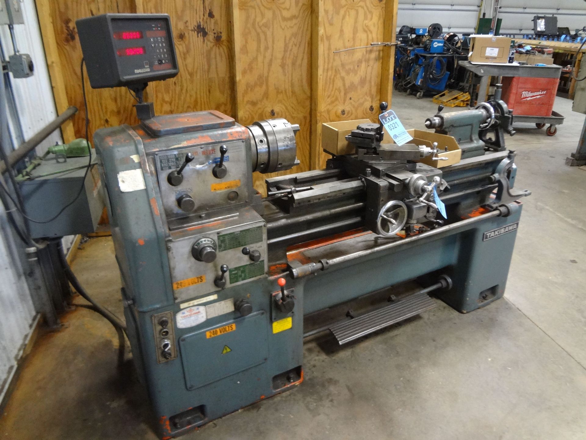 16" X 40" TAKISAWA MODEL 1000CD 12-SPEED SHOP ENGINE LATHE; S/N T-89090051, 8" 3-JAW CHUCK, STEADY - Image 2 of 9